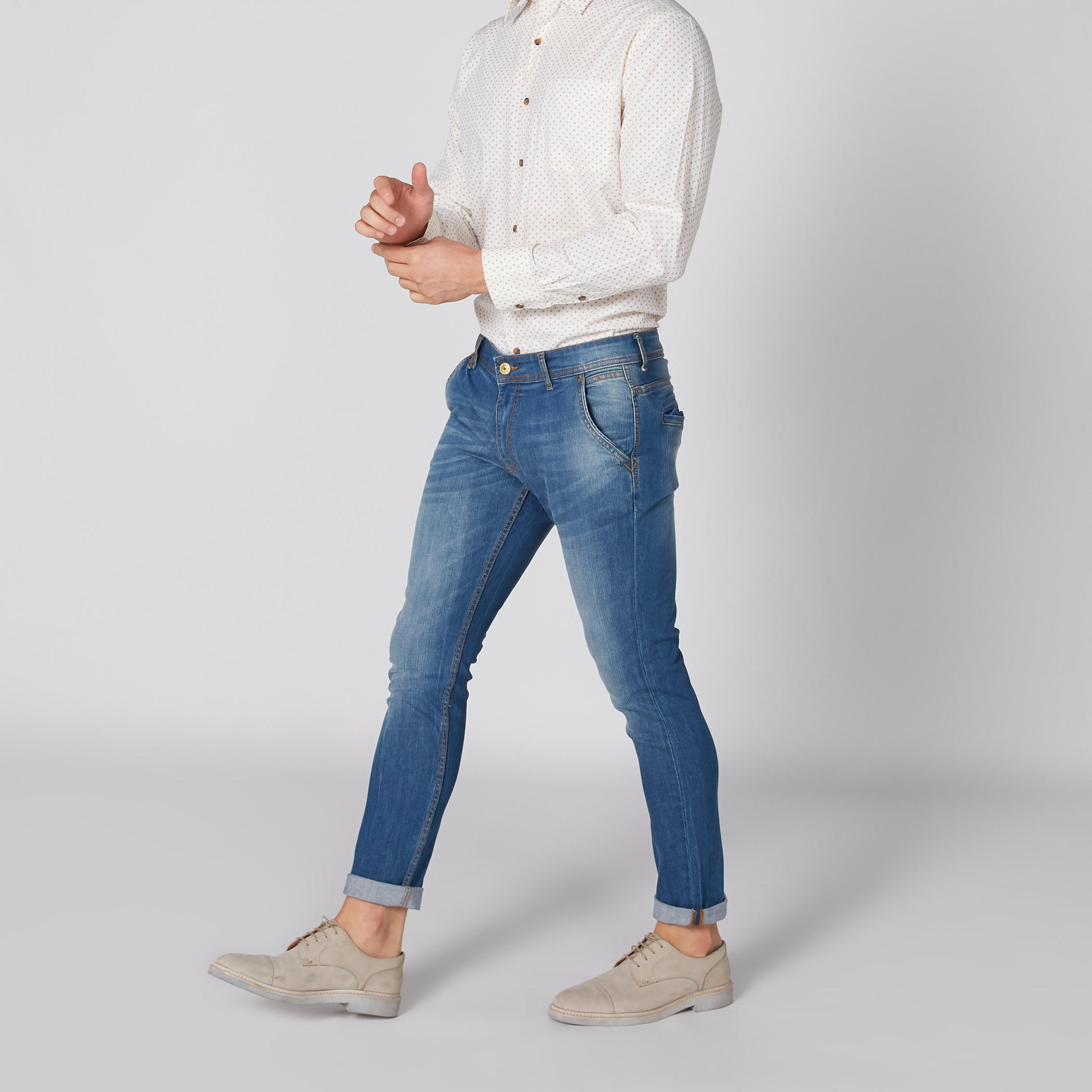 بنطال جينز طويل بزر إغلاق وجيوب من لي كوبر-men-clothing-bottoms-jeans-image-1