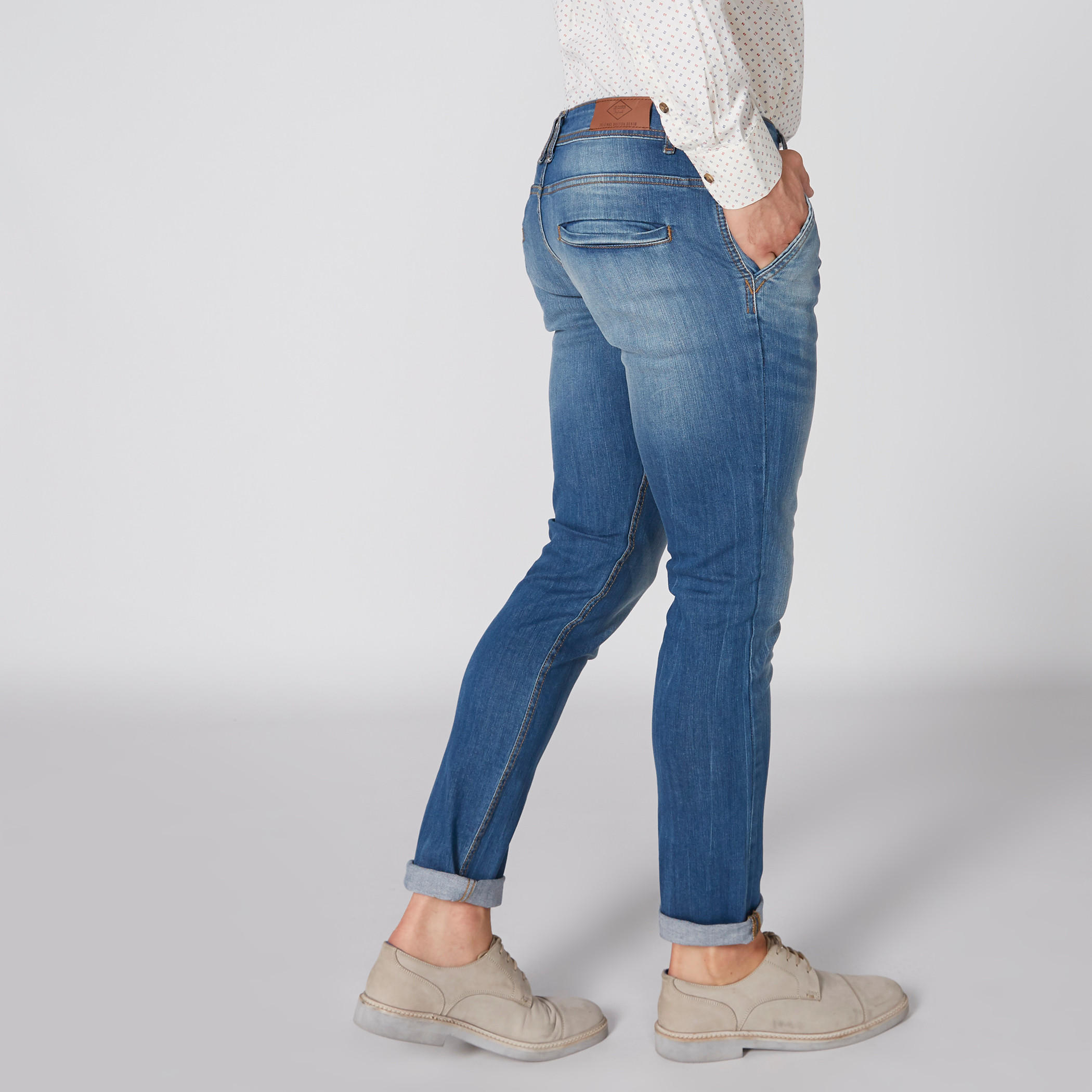 بنطال جينز طويل بزر إغلاق وجيوب من لي كوبر-men-clothing-bottoms-jeans-image-2