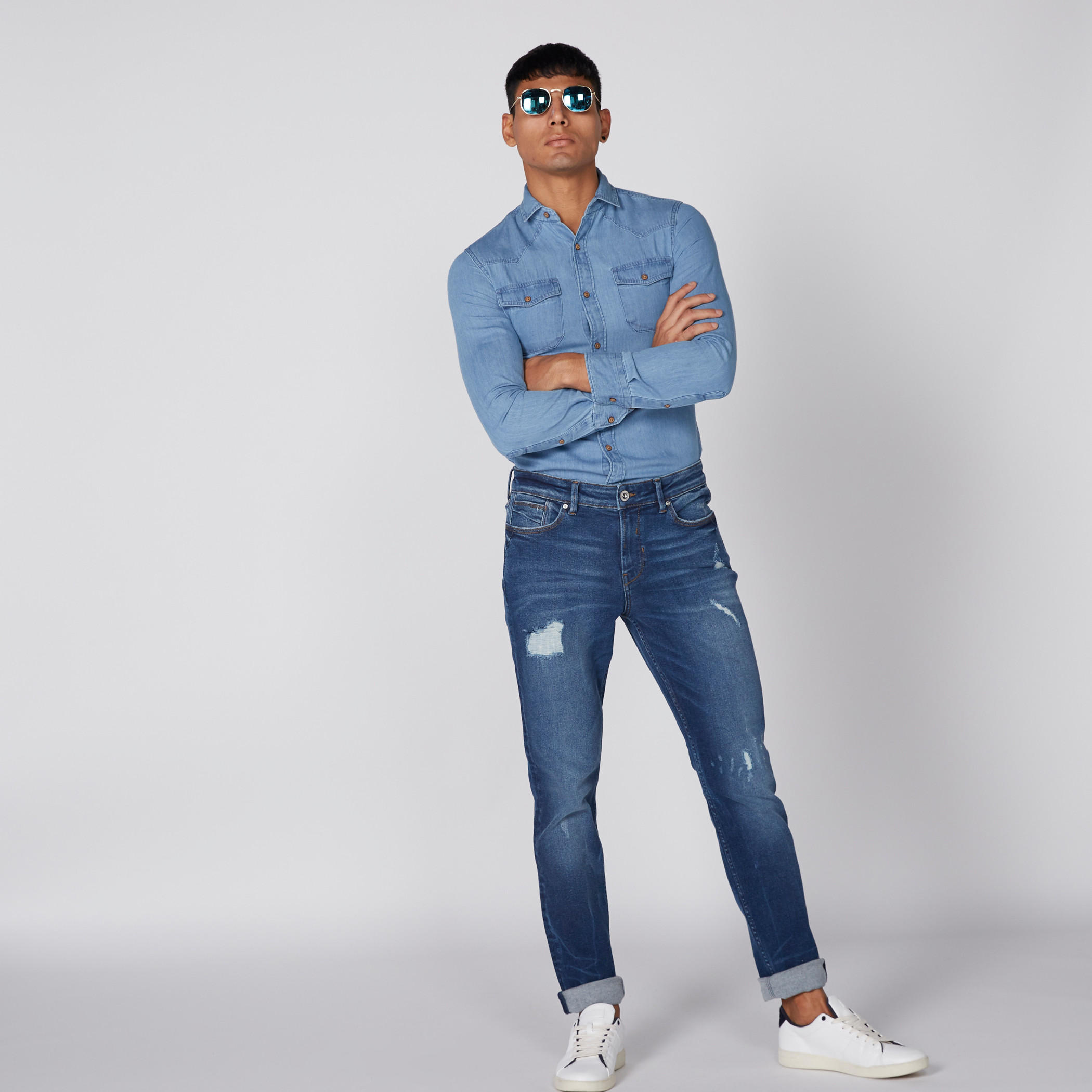 بنطال جينز طويل بتصميم ممزق وجيوب من لي كوبر-men-clothing-bottoms-jeans-image-2