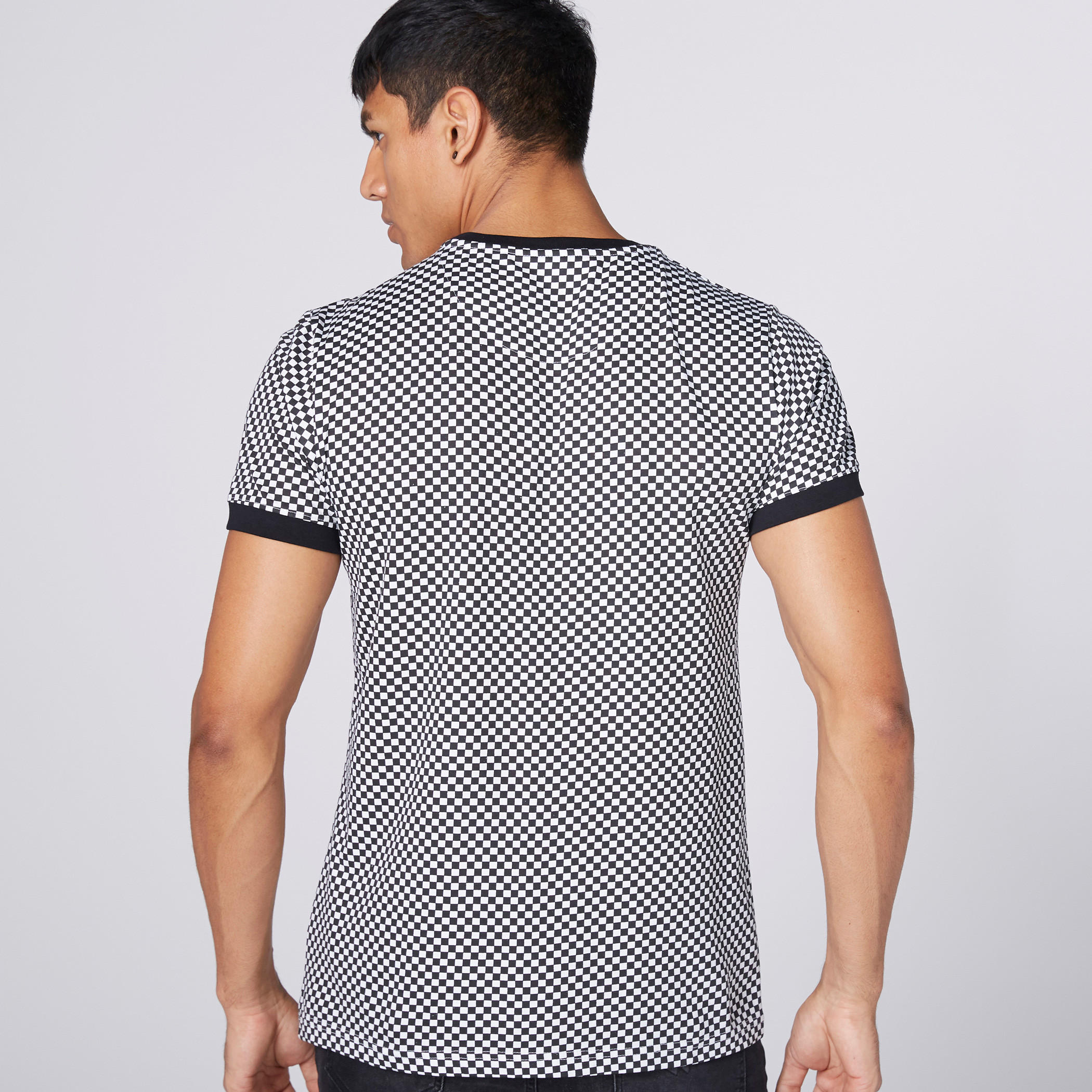 تيشيرت بياقة مستديرة وأكمام قصيرة وطبعات من لي كوبر-men-clothing-tshirtsandpolos-tshirts-image-2