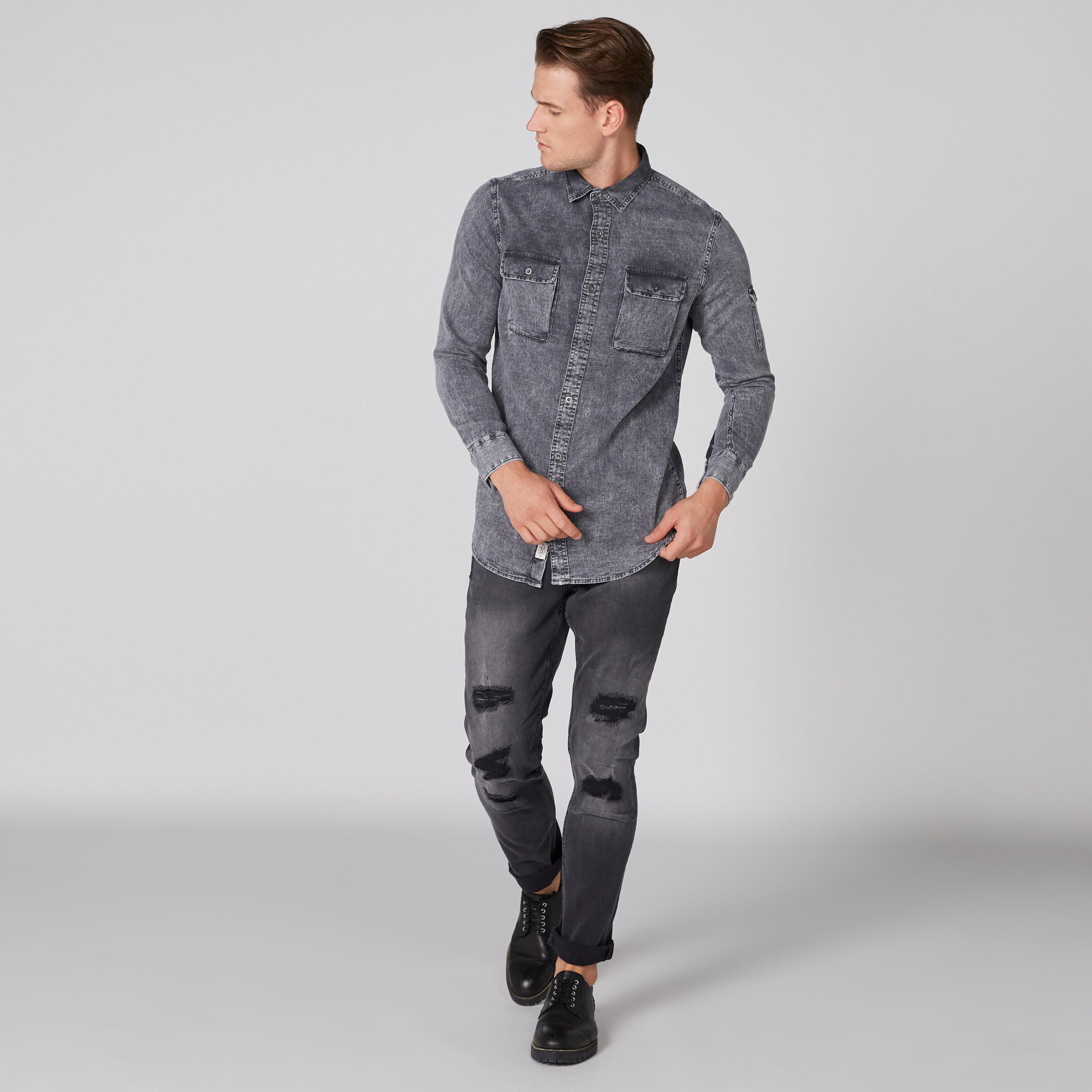 بنطال جينز طويل ممزق بجيوب من لي كوبر-men-clothing-bottoms-jeans-image-3