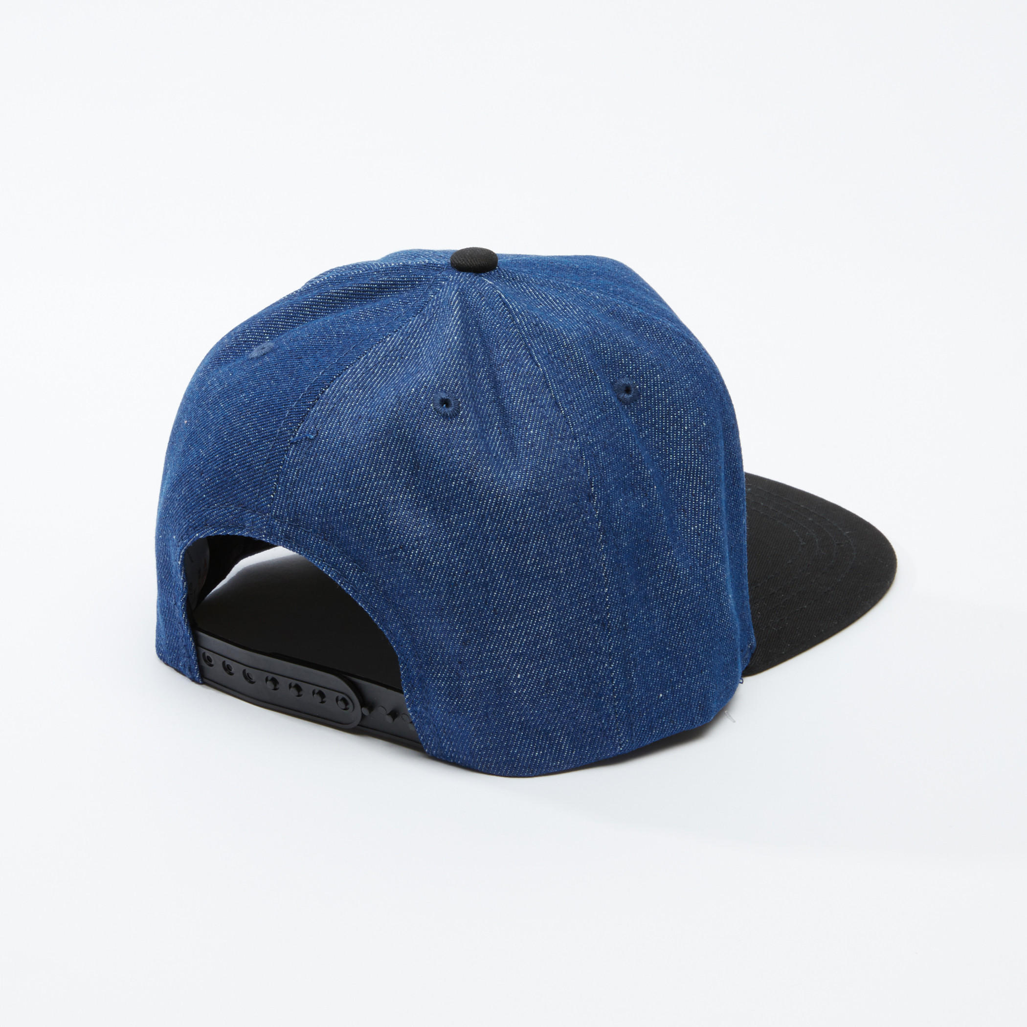 Lee Cooper Textured Cap with Snap Closure-men-caps-image-3