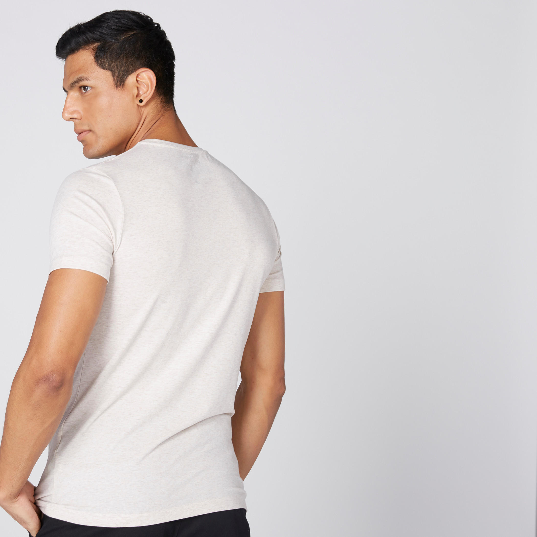 تيشيرت بياقة مستديرة وأكمام قصيرة من لي كوبر-men-clothing-tshirtsandpolos-tshirts-image-4