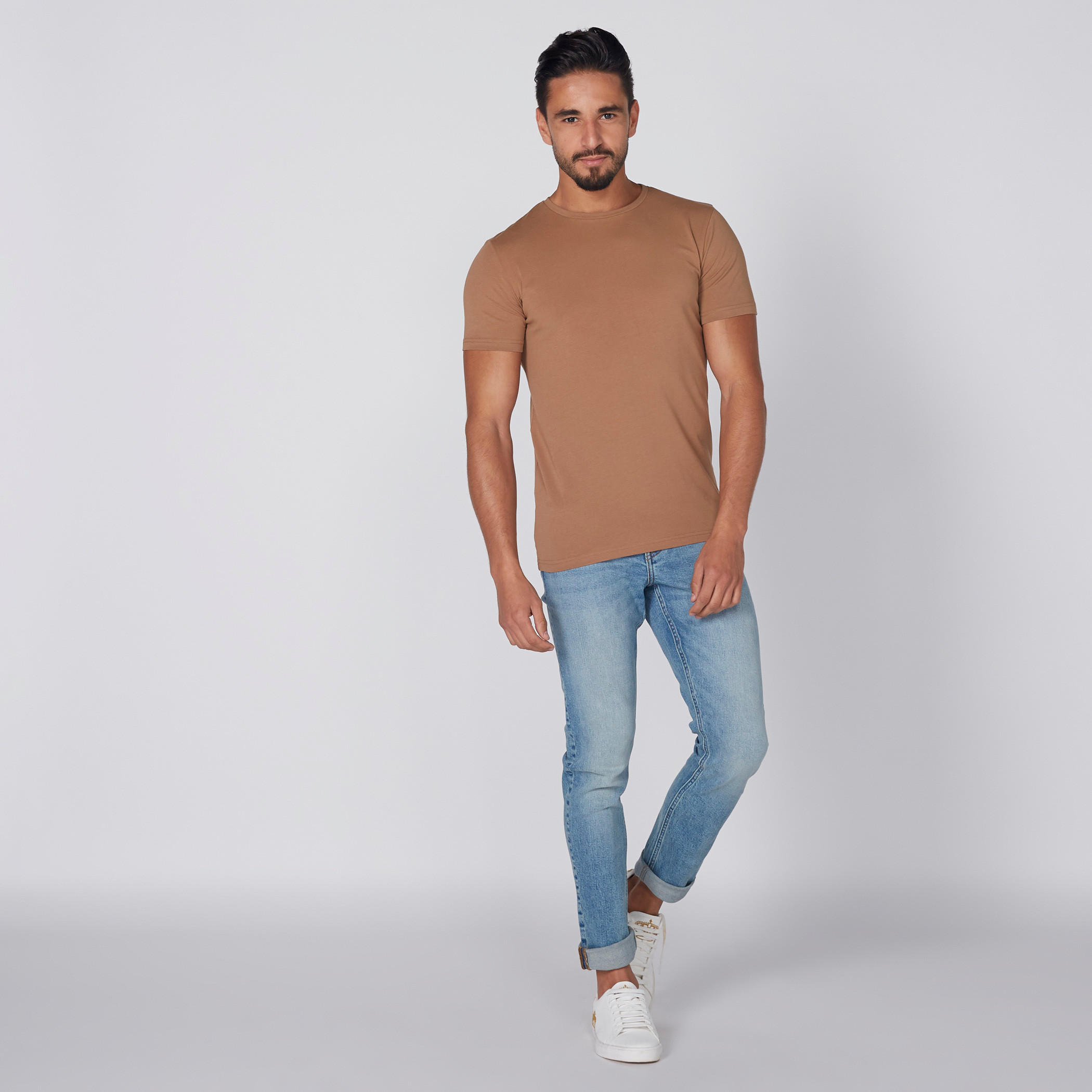 تيشيرت بياقة مستديرة وأكمام قصيرة من لي كوبر-men-clothing-tshirtsandpolos-tshirts-image-3