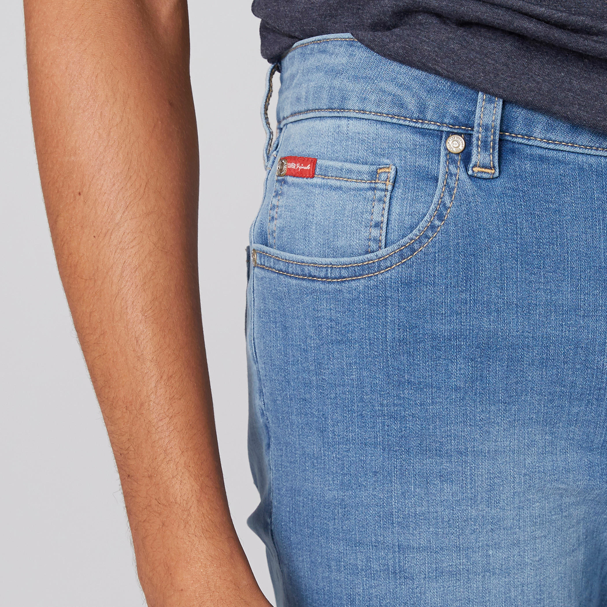 بنطال جينز طويل بزر إغلاق وجيوب من لي كوبر-men-clothing-bottoms-jeans-image-4