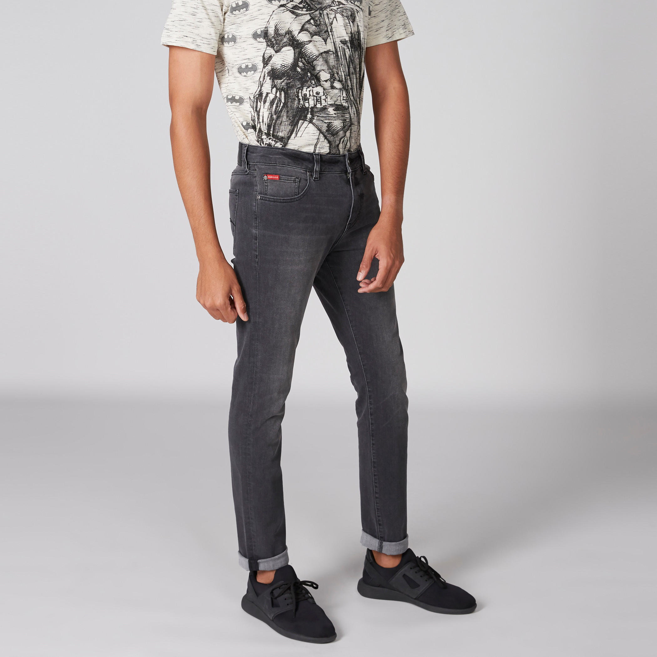 بنطال جينز طويل بزر إغلاق وجيوب من لي كوبر-men-clothing-bottoms-jeans-image-2