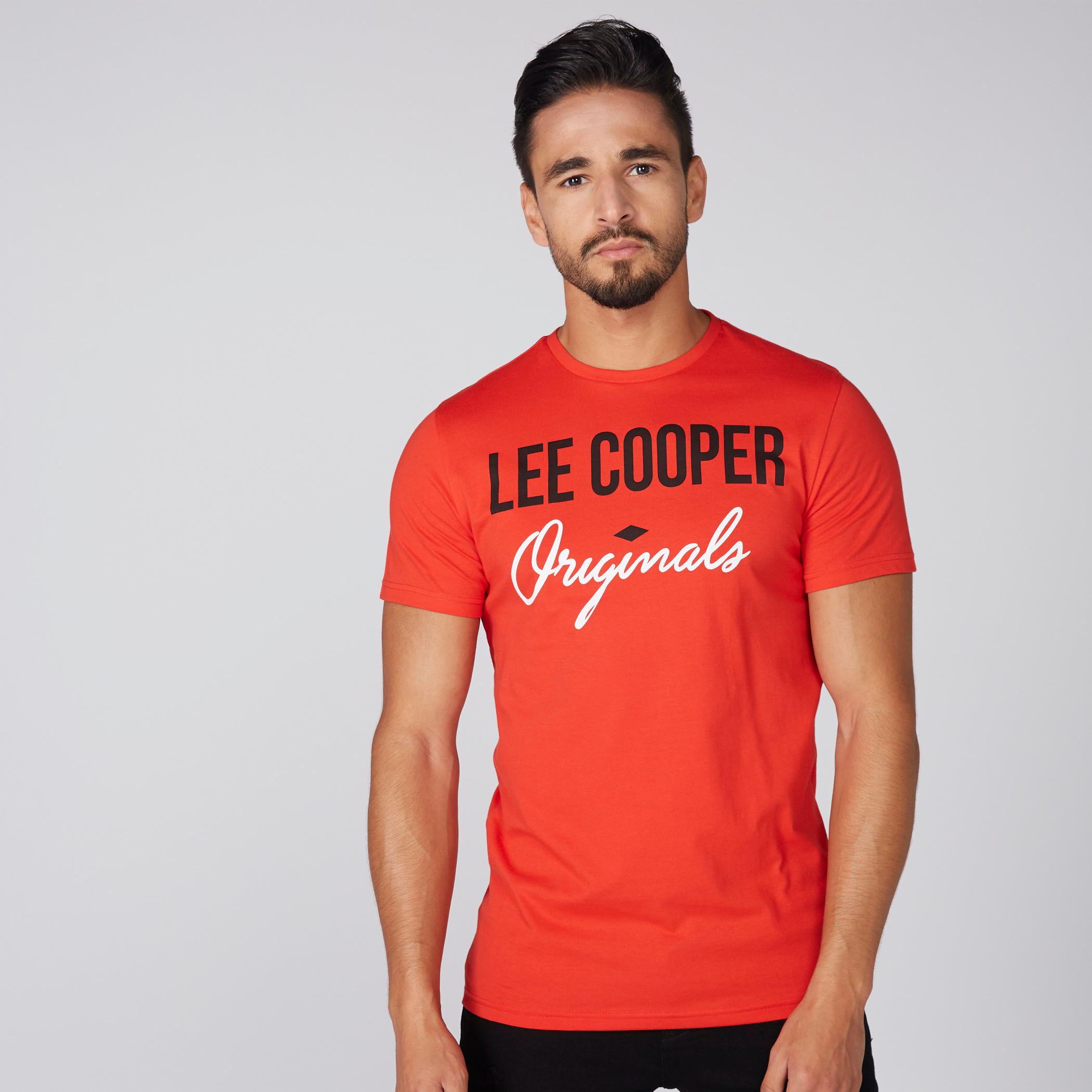 تيشيرت بطبعات بياقة مستديرة وأكمام قصيرة من لي كوبر-men-clothing-tshirtsandpolos-tshirts-image-2