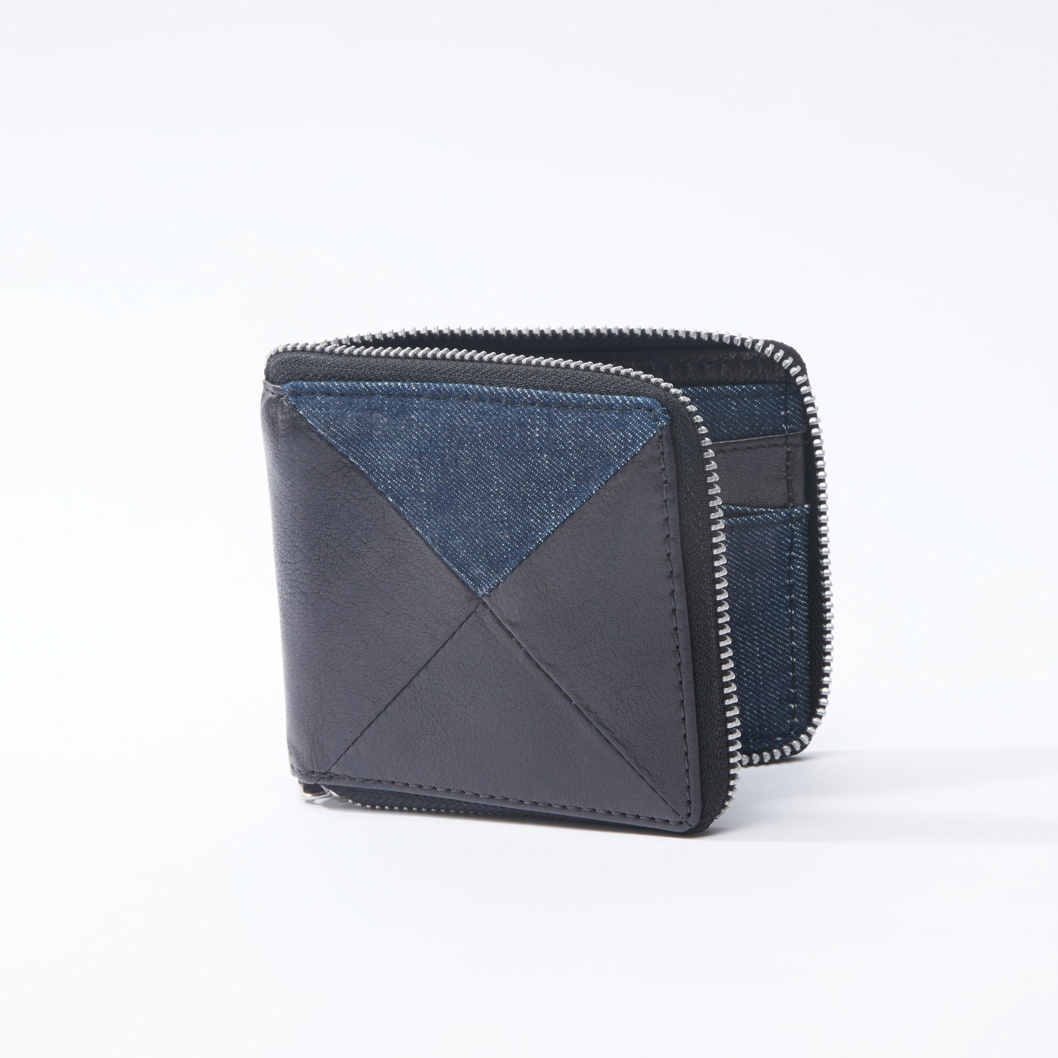 Lee Cooper Textured  Wallet with Zip Closure-men-beltsandwallets-wallets-image-3