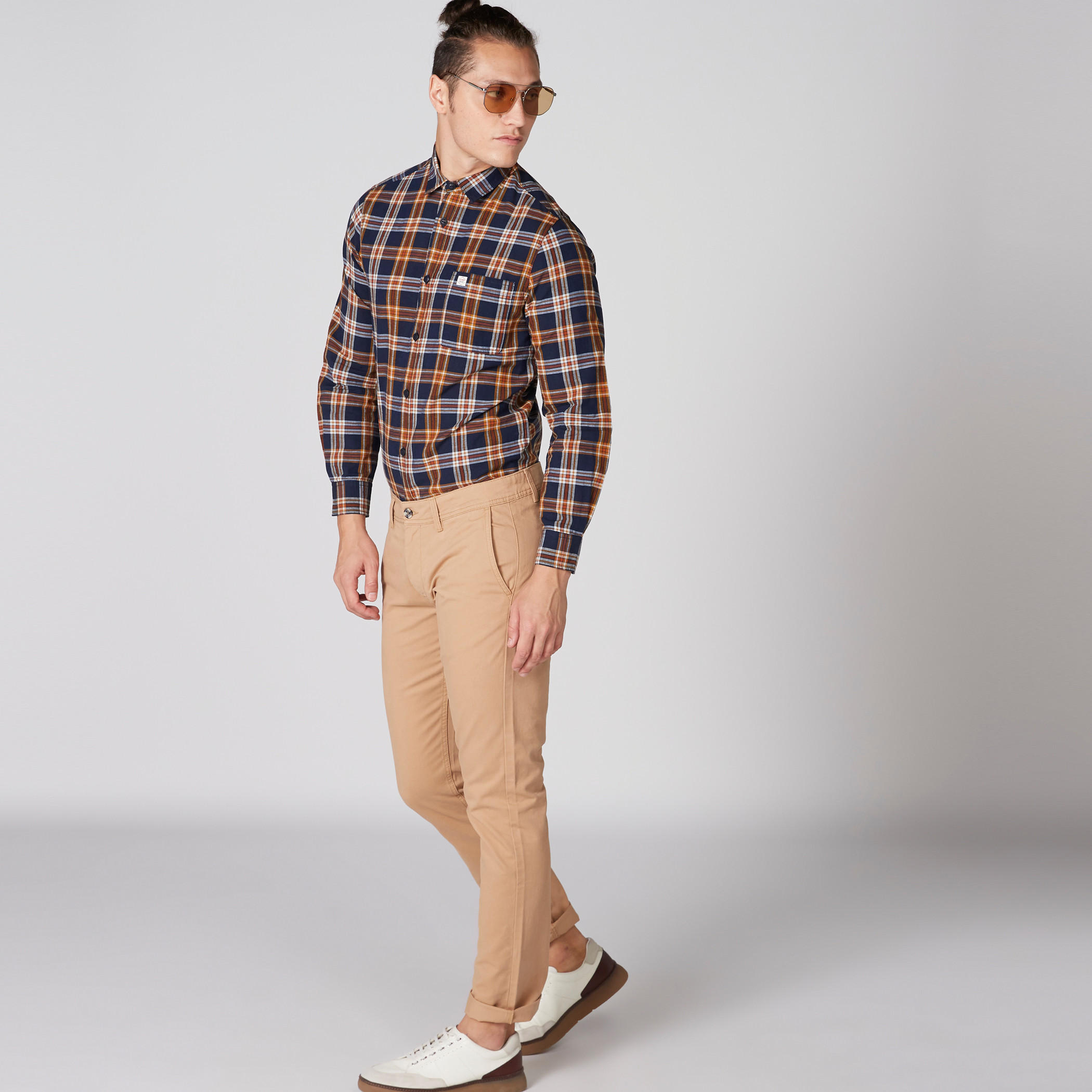 قميص كاروهات بأكمام طويلة ووصلة أزرار كاملة من لي كوبر-men-clothing-shirts-image-3