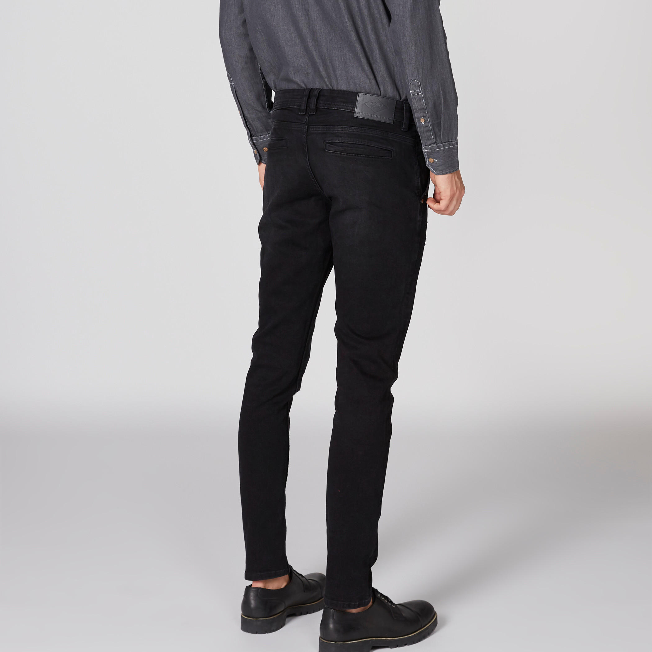 Full Length Jeans with Button Closure and Pocket Detail-men-clothing-bottoms-jeans-image-2