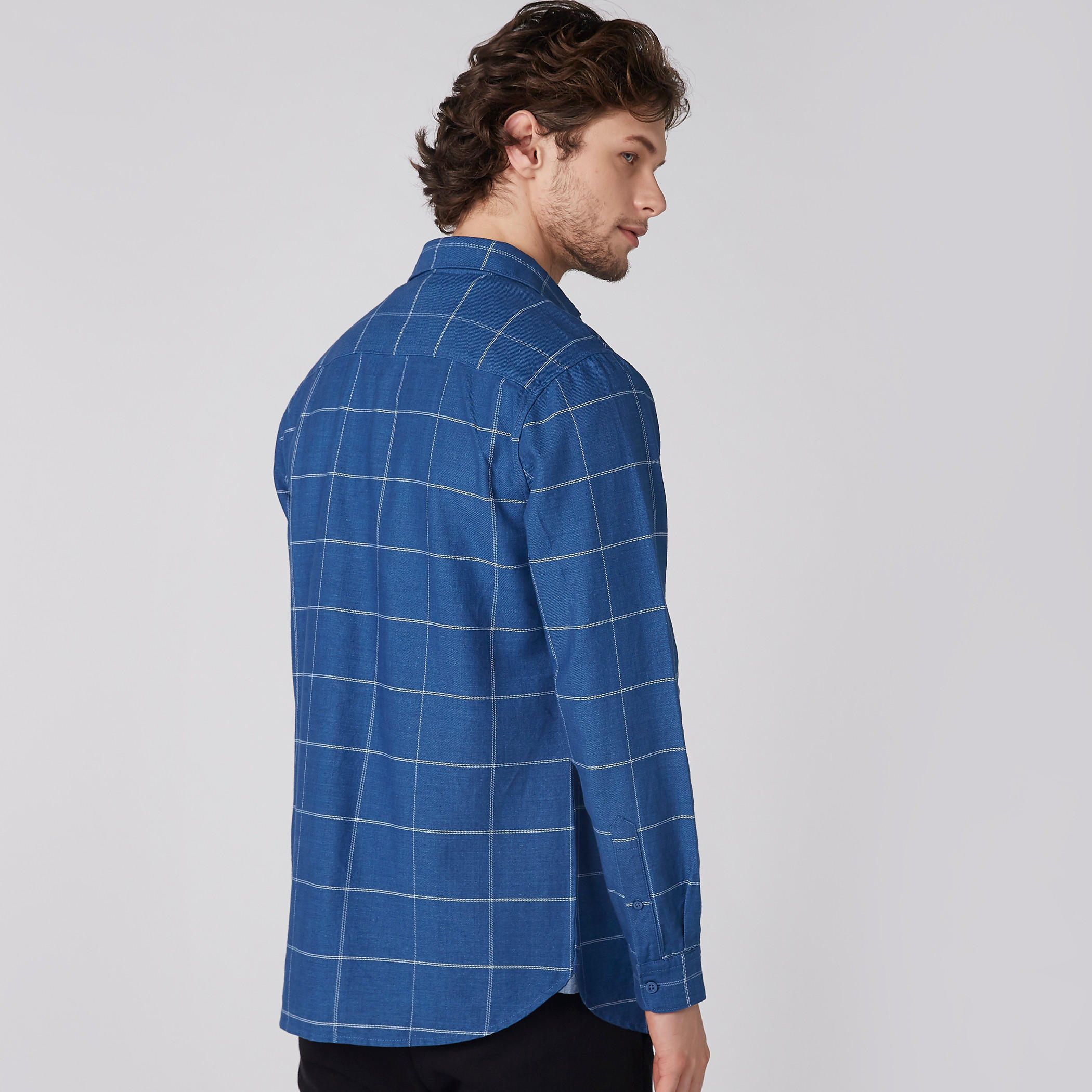 قميص كاروهات بأكمام طويلة ووصلة أزرار كاملة-men-clothing-shirts-image-2
