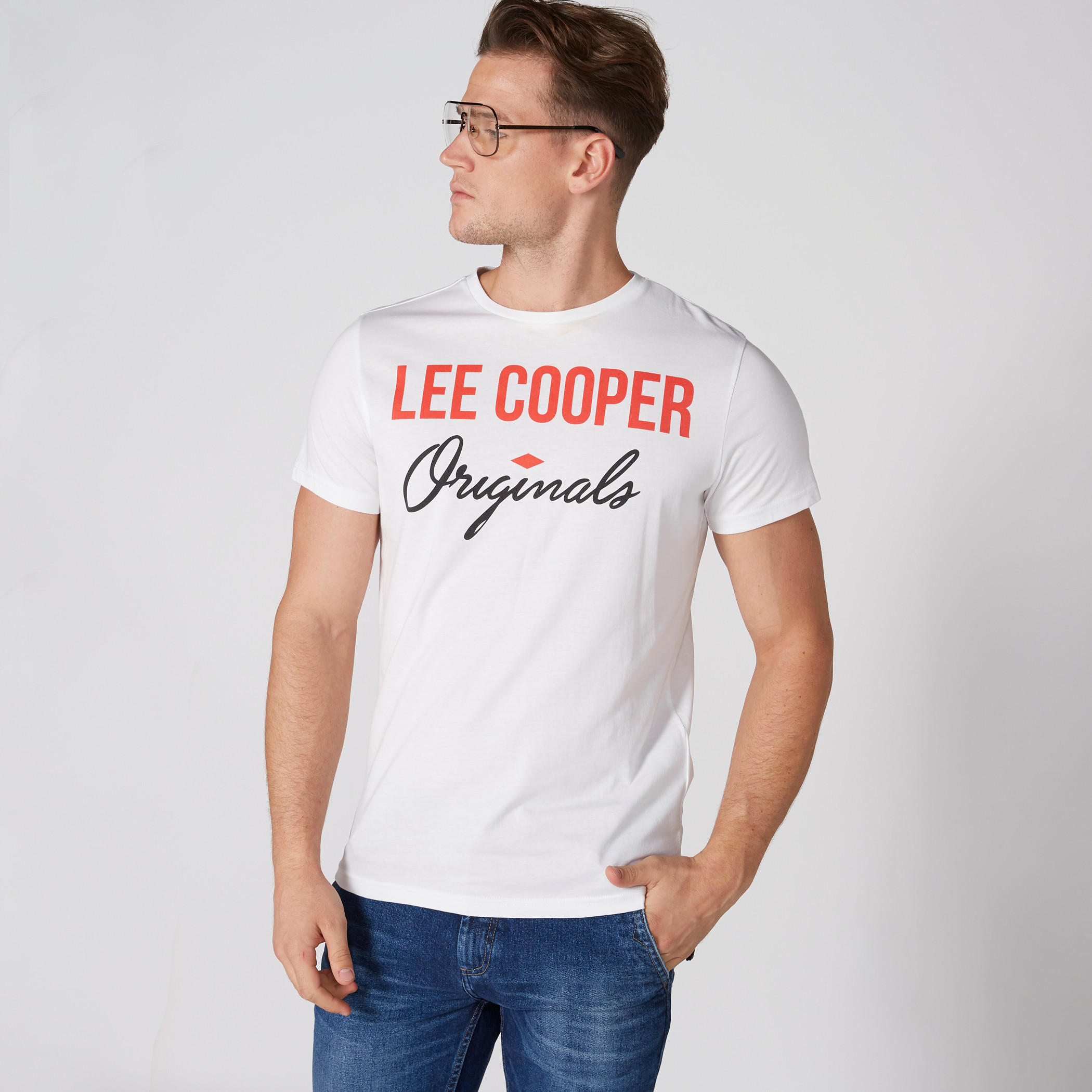 تيشيرت بياقة مستديرة وأكمام قصيرة وطبعات من لي كوبر-men-clothing-tshirtsandpolos-tshirts-image-1
