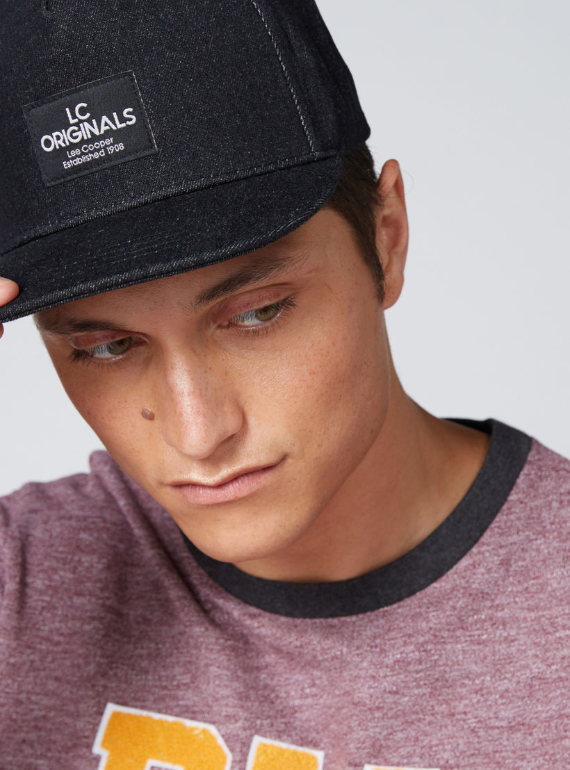 قبّعة كاب بارزة الملمس بزر إغلاق من لي كوبر-men-caps-image-3