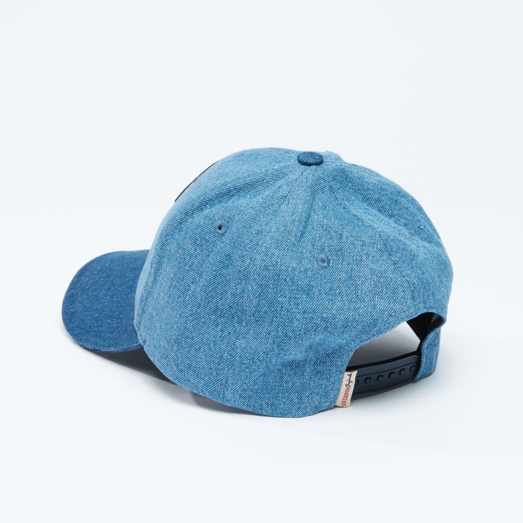 Lee Cooper Embroidered Cap with Snap Closure-men-caps-image-3