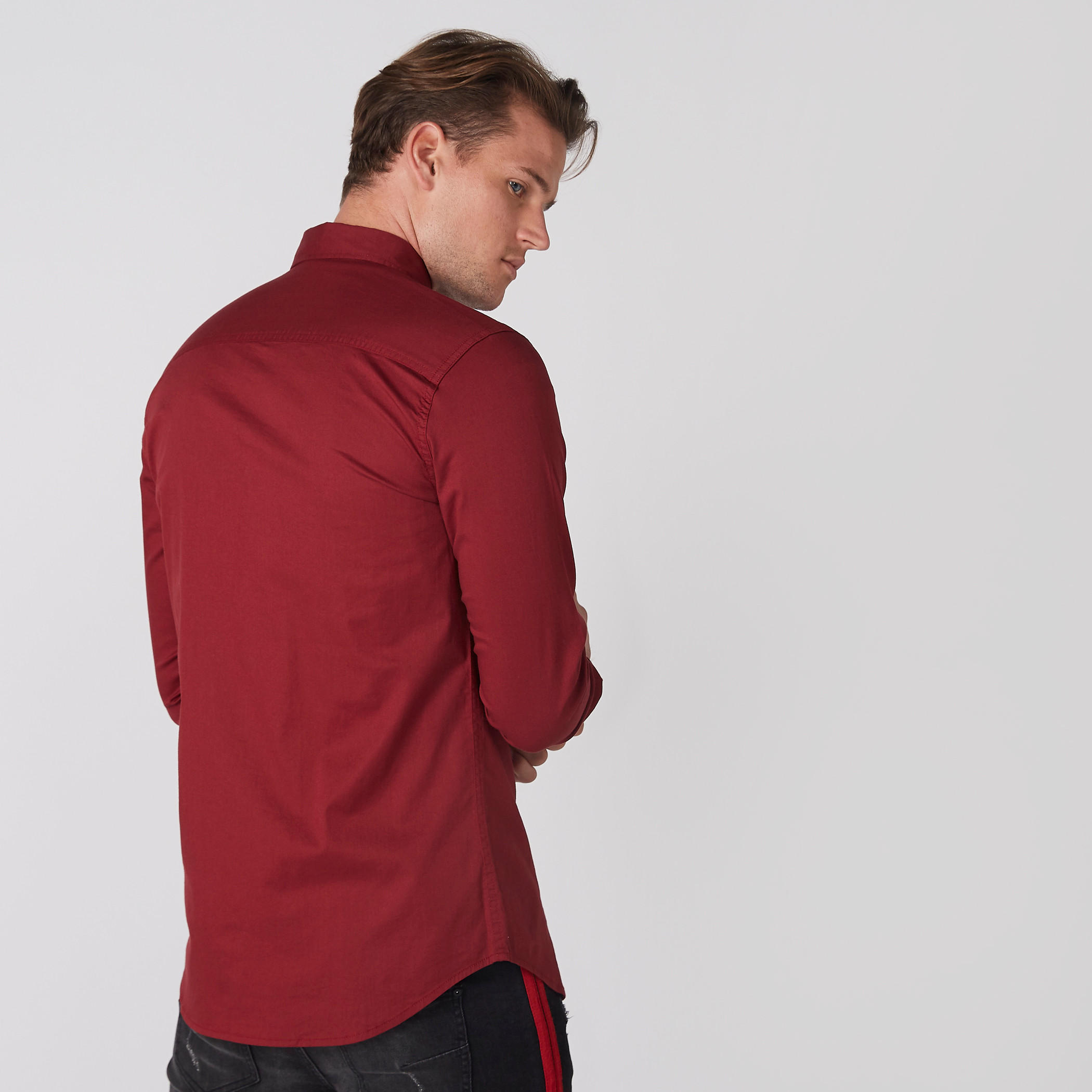 قميص بأكمام طويلة وأزرار وجيوب-men-clothing-shirts-image-3