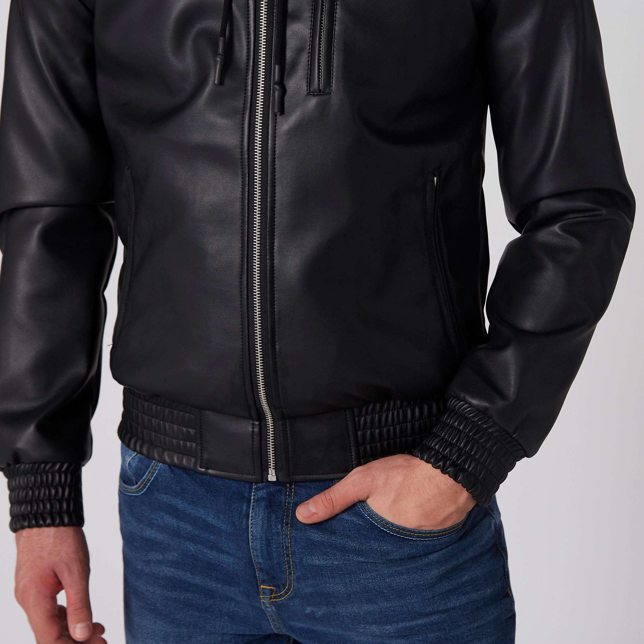 جاكيت بومبر بأكمام طويلة وقبعة وسحّاب للإغلاق-men-clothing-jacketsandblazers-jackets-image-3