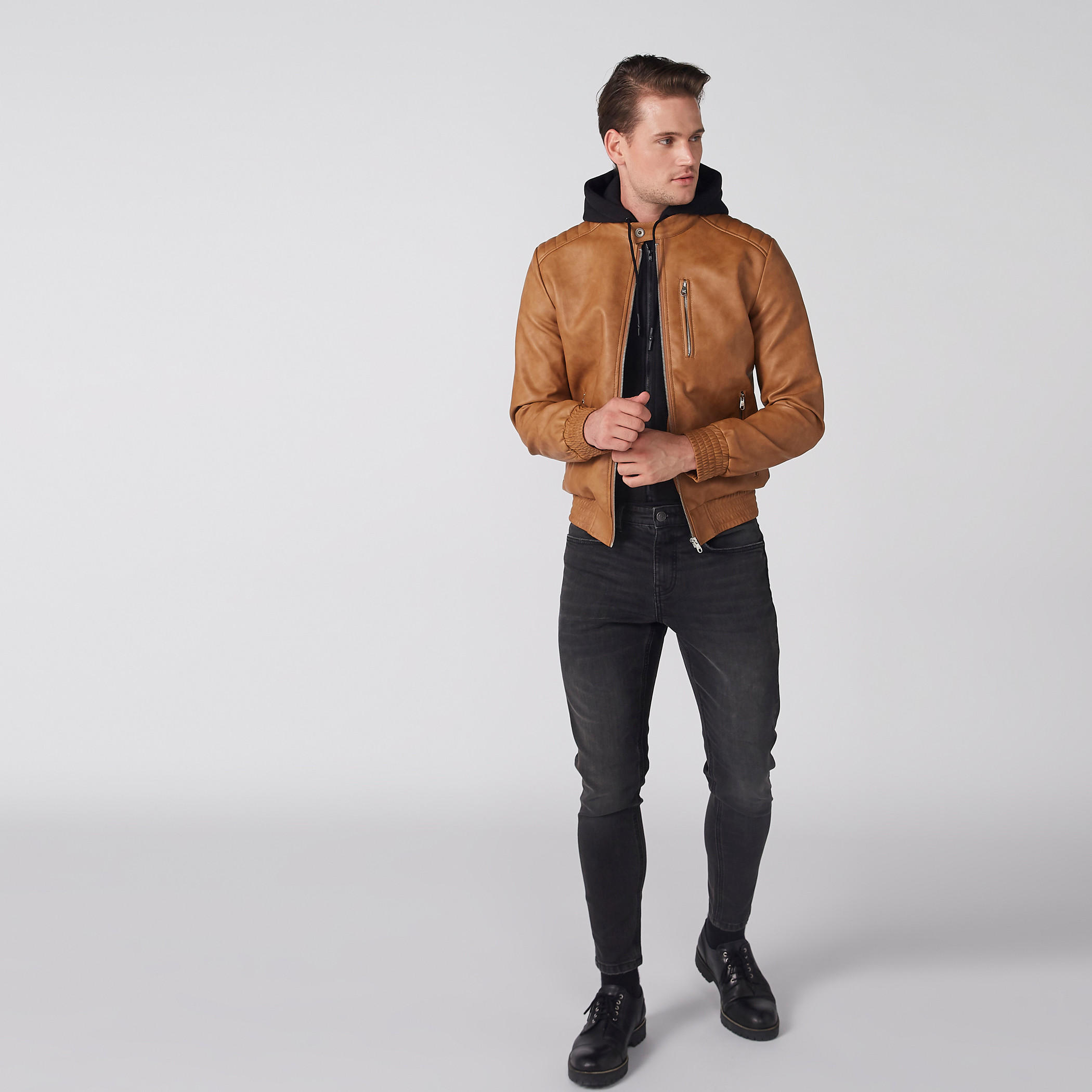 جاكيت بومبر بأكمام طويلة وقبعة وسحّاب للإغلاق-men-clothing-jacketsandblazers-jackets-image-8