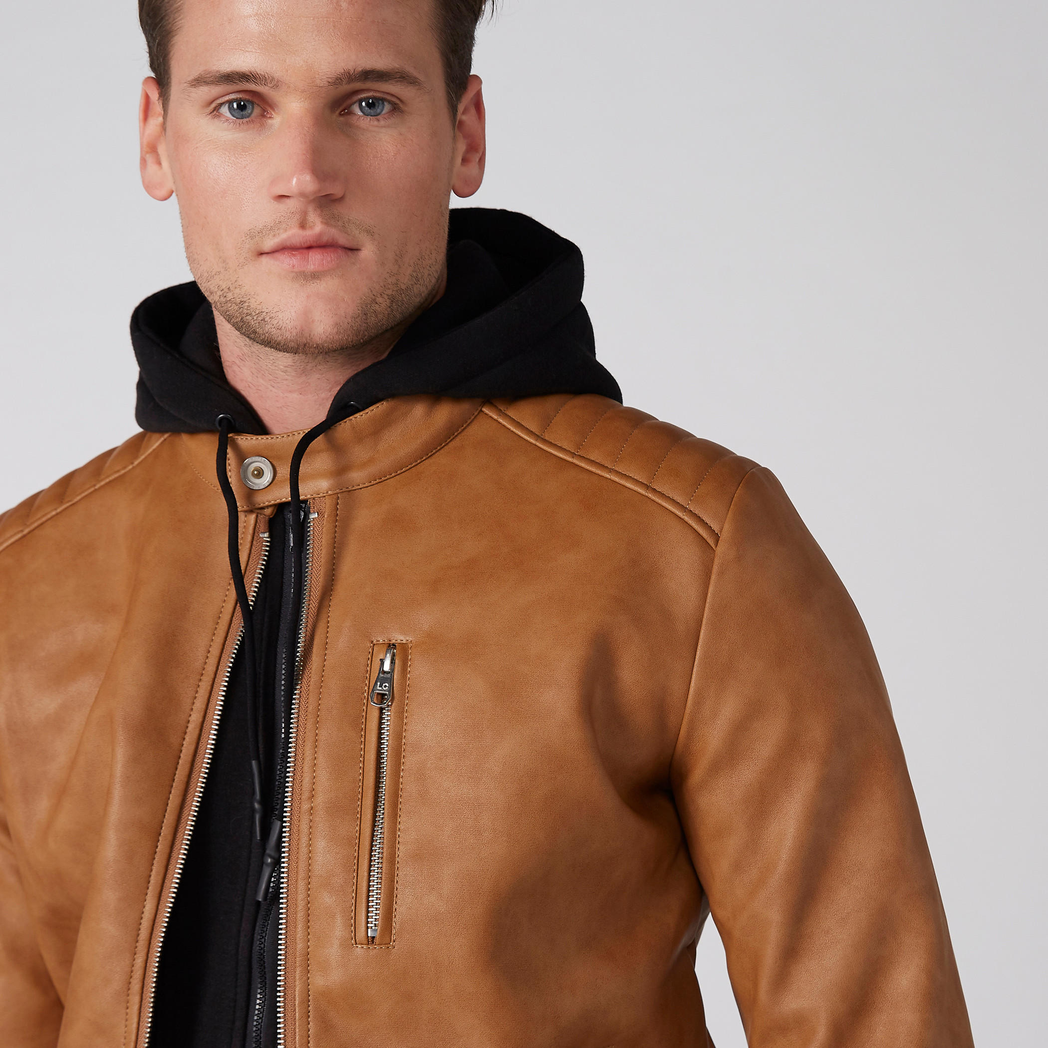 جاكيت بومبر بأكمام طويلة وقبعة وسحّاب للإغلاق-men-clothing-jacketsandblazers-jackets-image-12