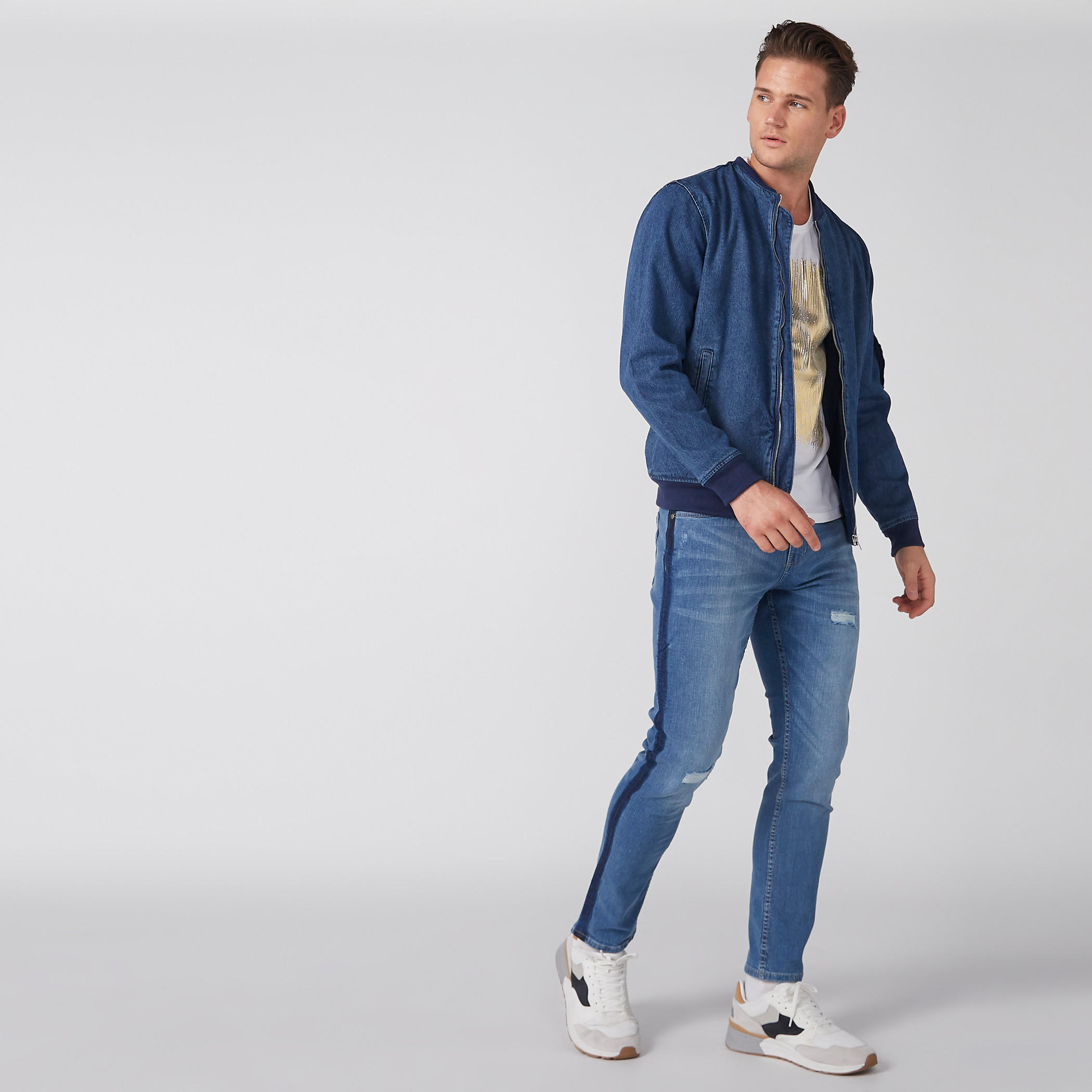 جاكيت دينم بأكمام طويلة وجيوب وسحّاب إغلاق-men-clothing-jacketsandblazers-jackets-image-2