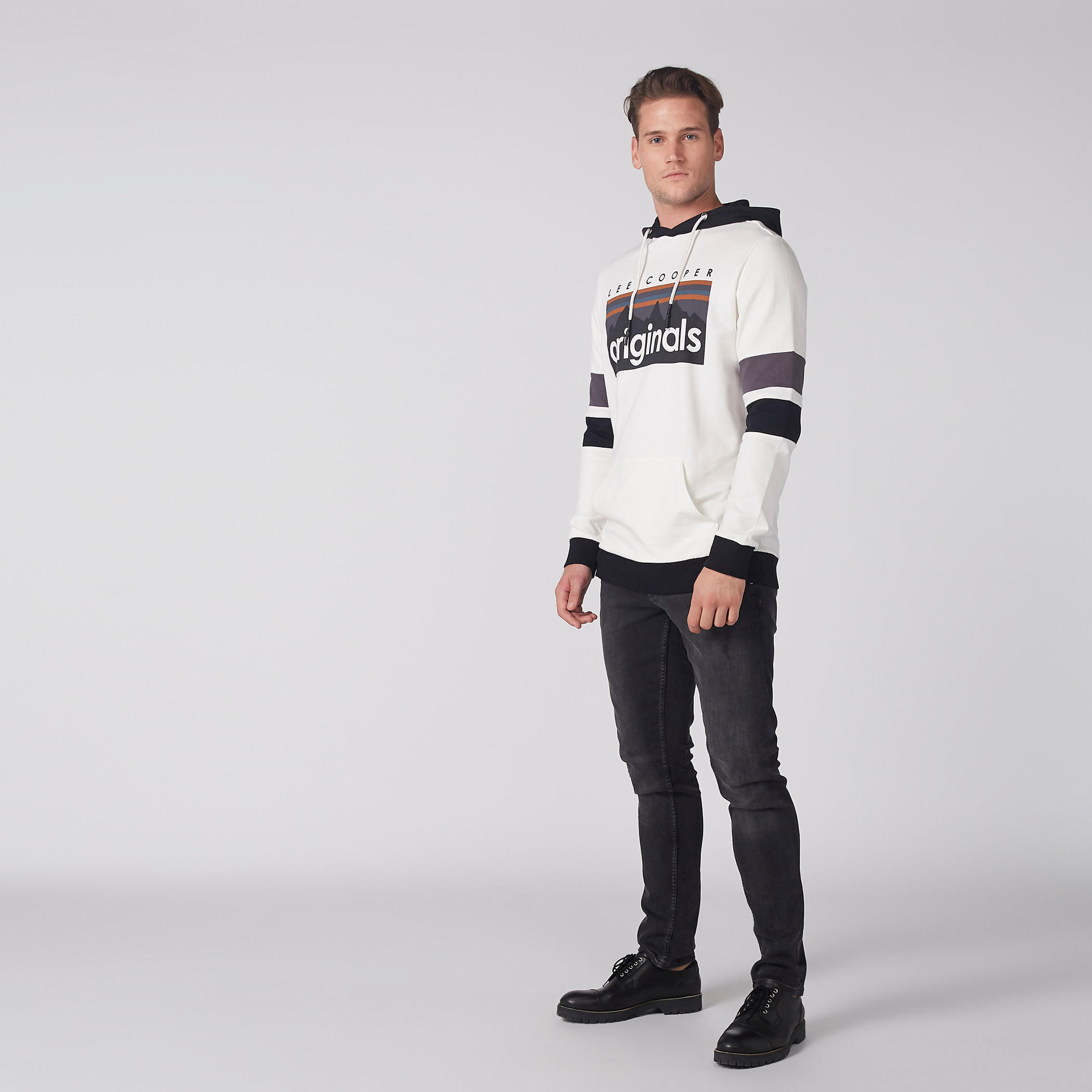 Lee Cooper Printed Sweatshirt with Long Sleeves-men-winterwear-hoodiesandsweatshirts-image-2
