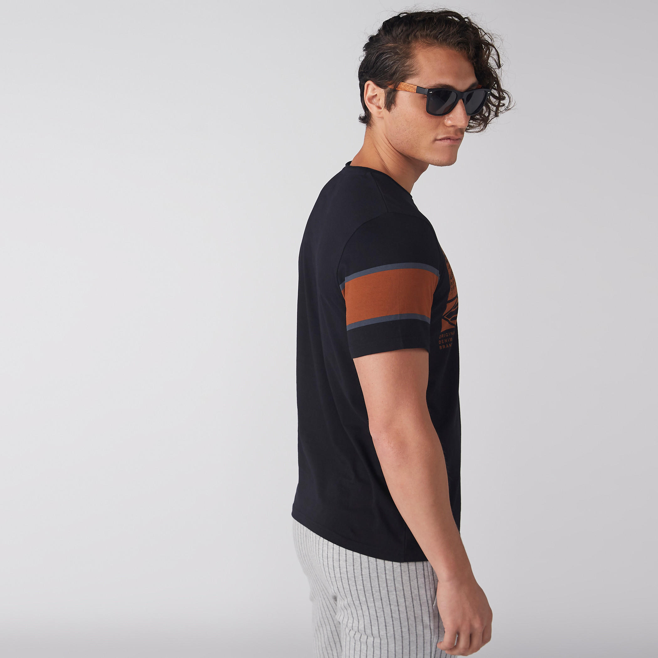 Printed T-Shirt with Crew Neck and Short Sleeves-men-clothing-tshirtsandpolos-tshirts-image-3