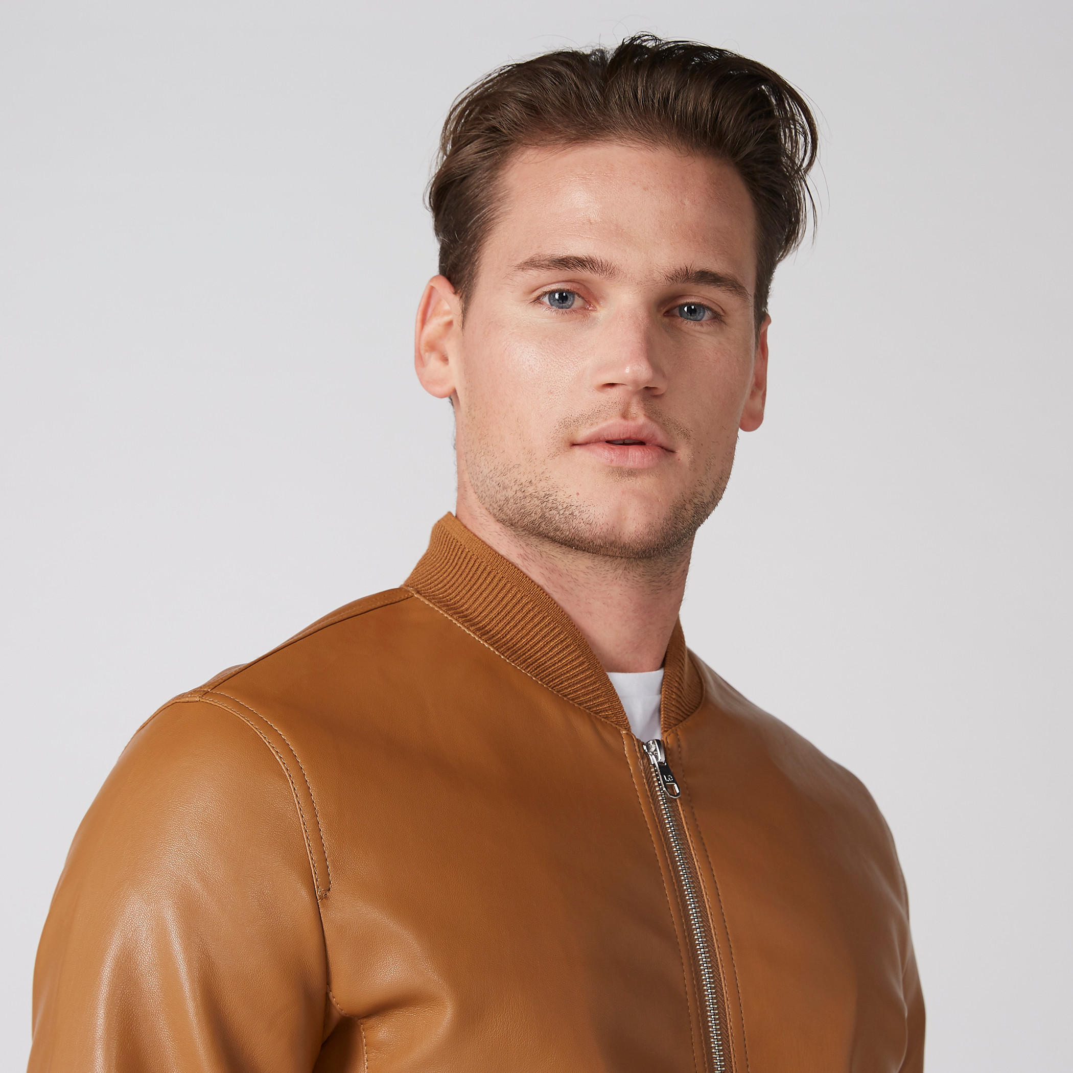 جاكيت بأكمام طويلة وسحّاب إغلاق وجيوب-men-clothing-jacketsandblazers-jackets-image-17