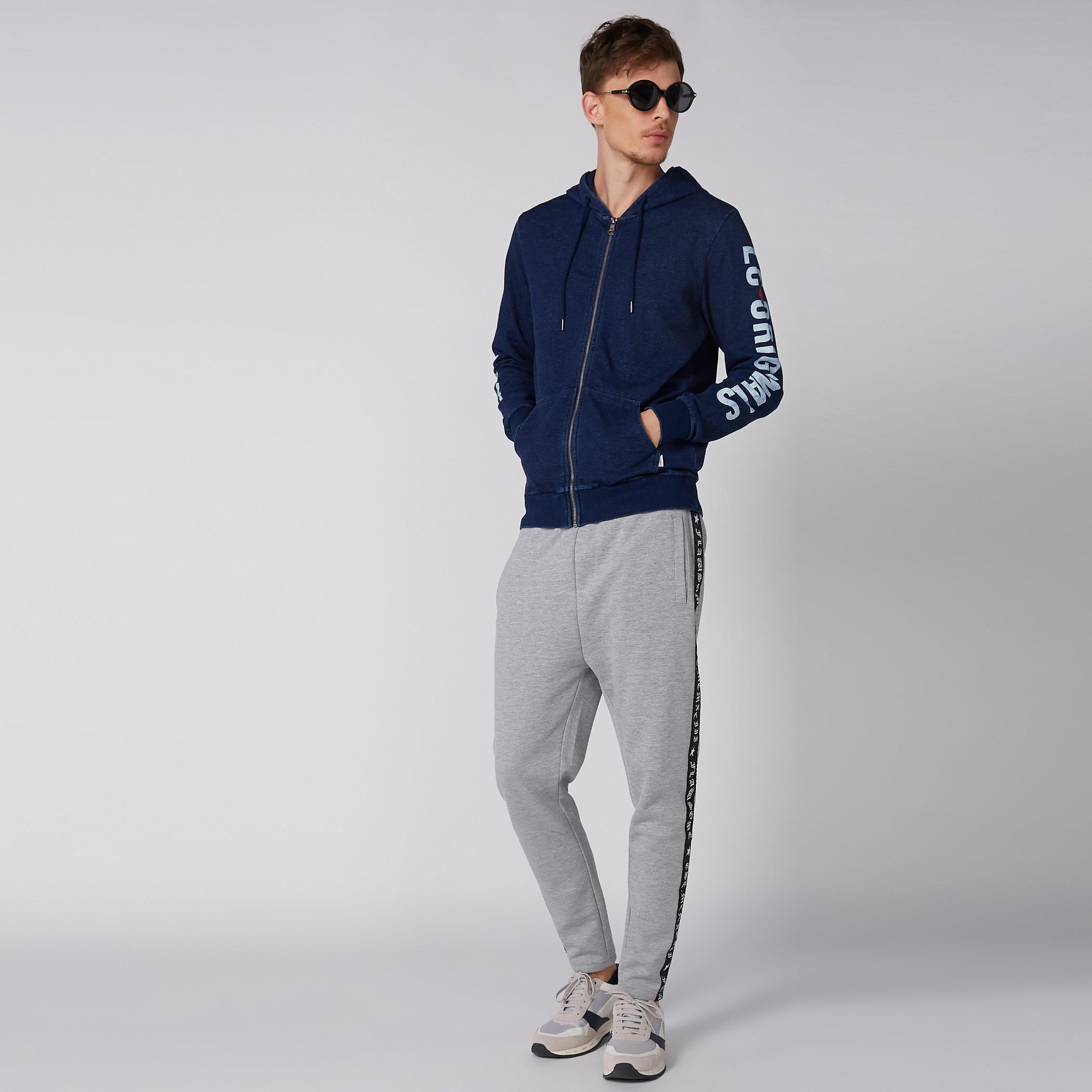 Printed Jacket with Long Sleeves and Hood-men-winterwear-hoodiesandsweatshirts-image-9