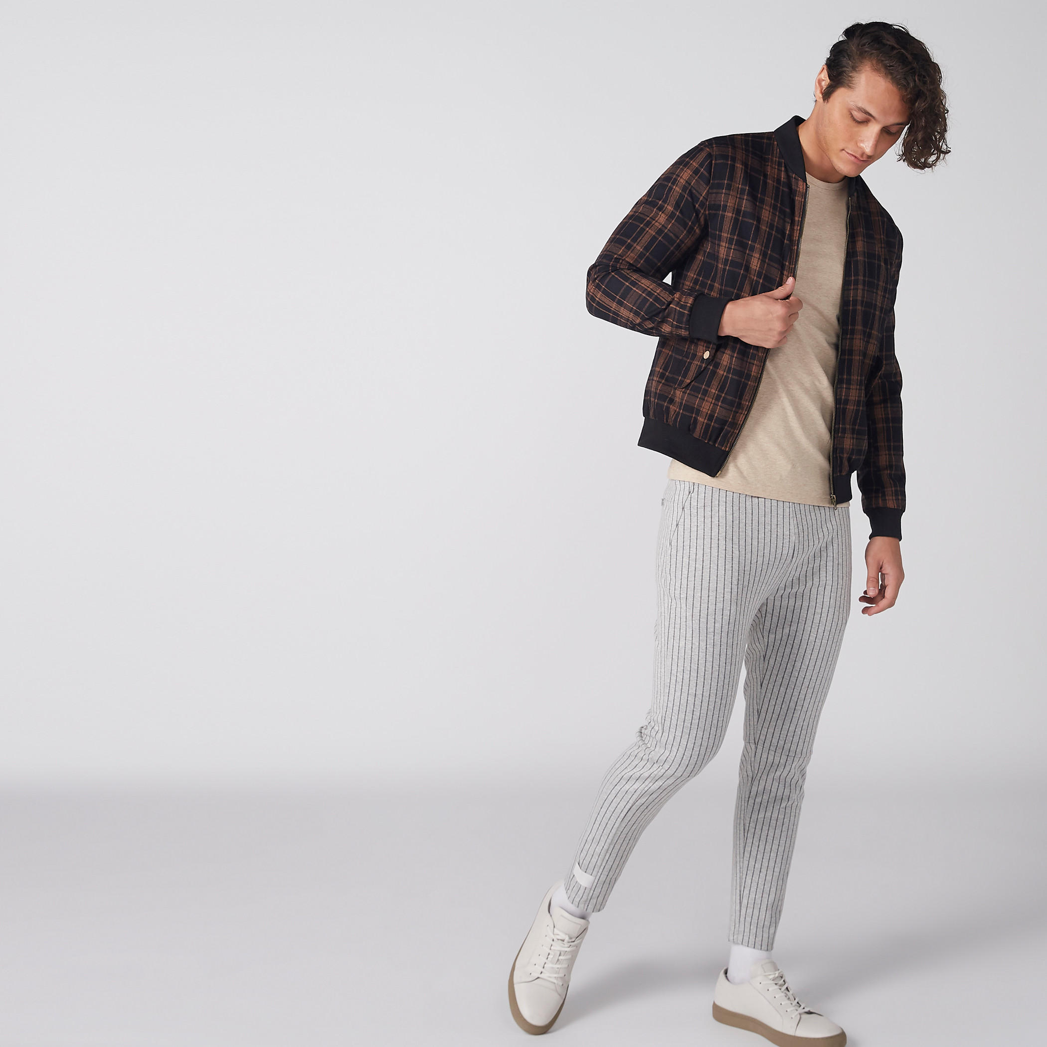 جاكيت كاروهات بسحّاب إغلاق وجيوب-men-clothing-jacketsandblazers-jackets-image-2