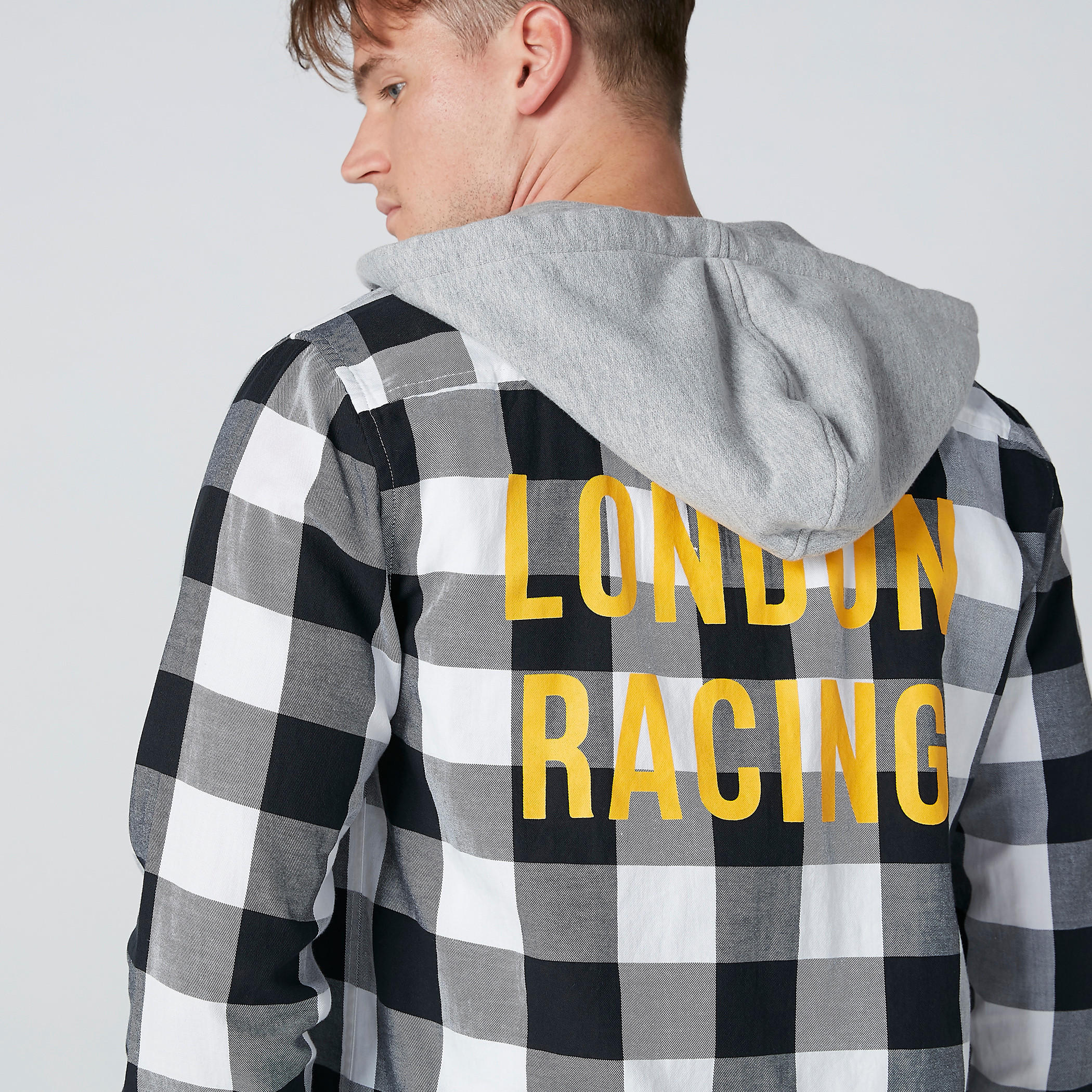 قميص كاروهات بقصّة سليم فيت وأكمام طويلة-men-clothing-shirts-image-1