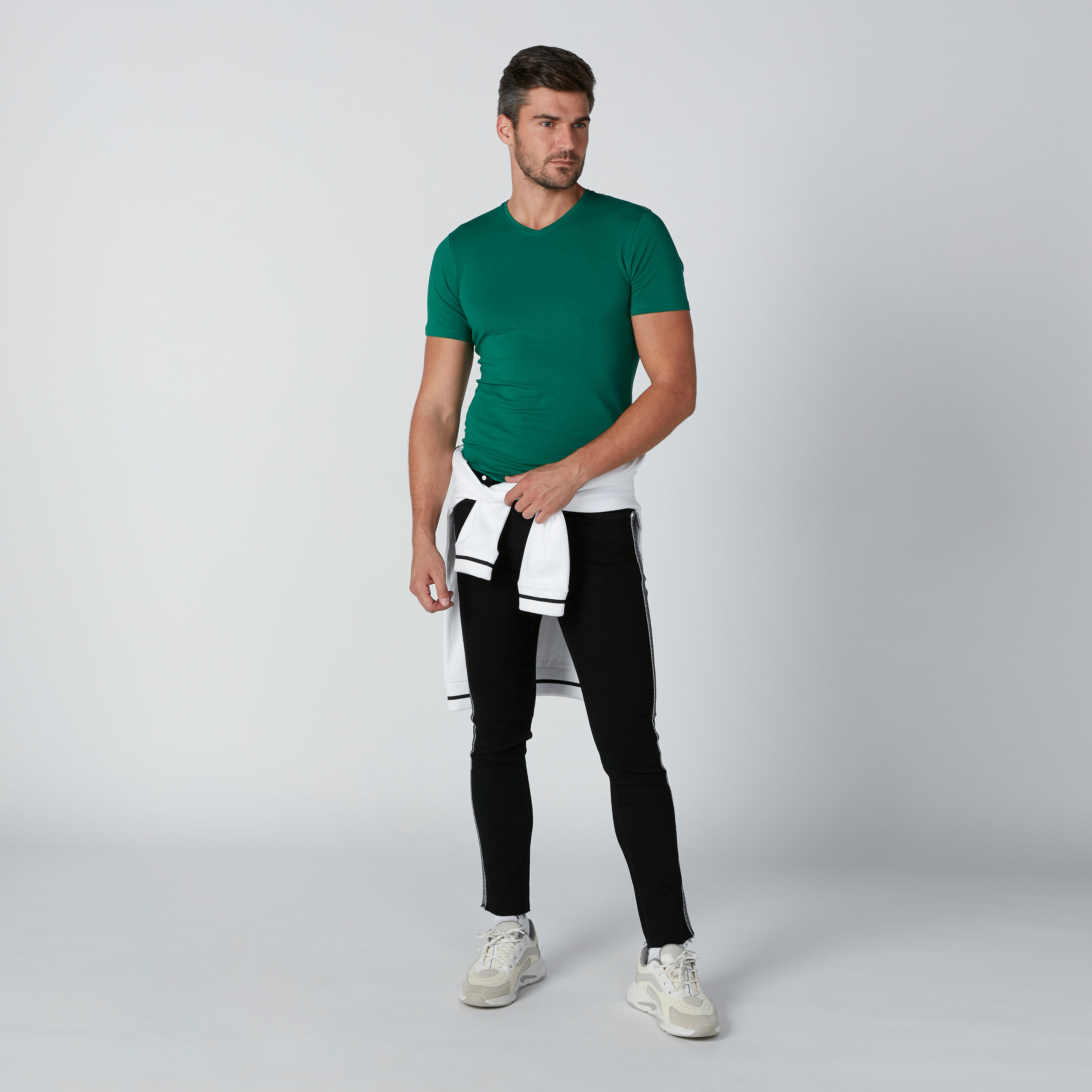 بنطال جينز بجيوب وحلقات للحزام وشريطة-men-clothing-bottoms-jeans-image-1