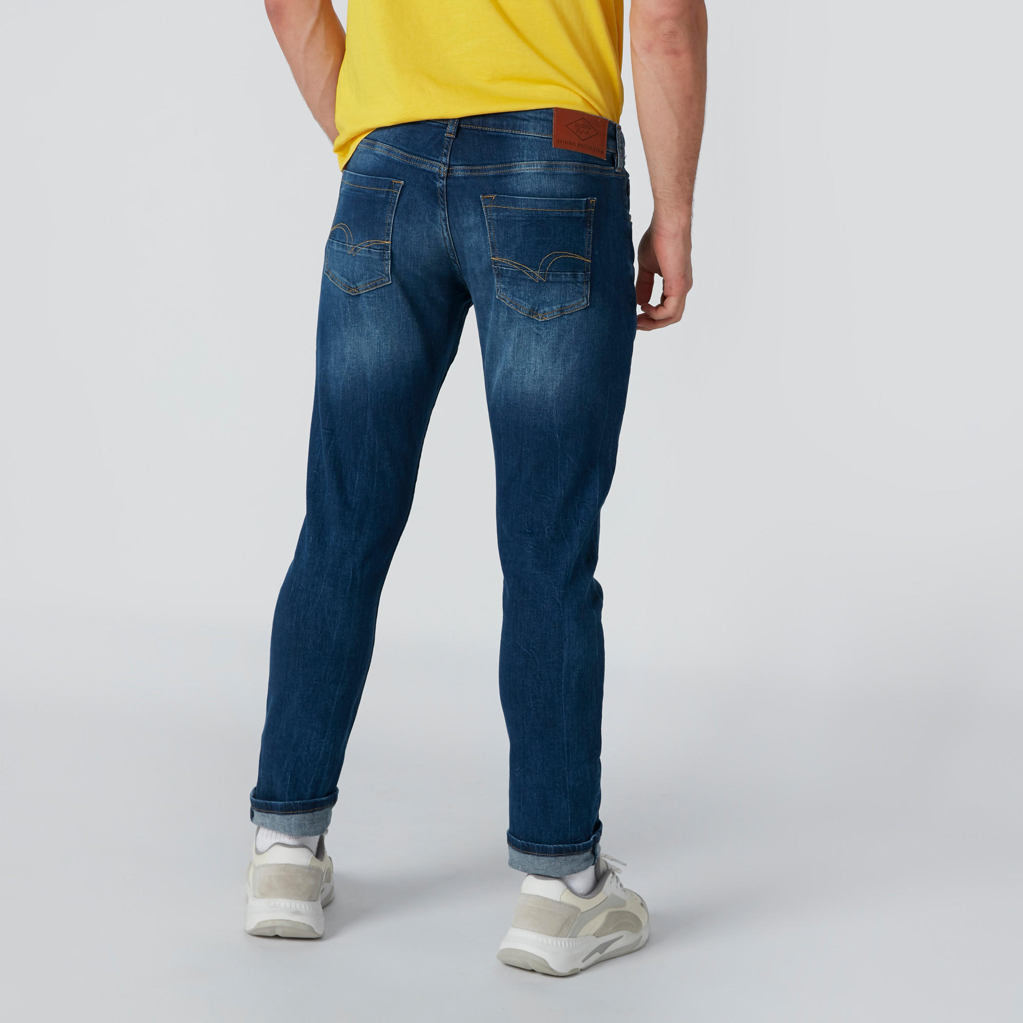 بنطال جينز سكيني بجيوب-men-clothing-bottoms-jeans-image-2