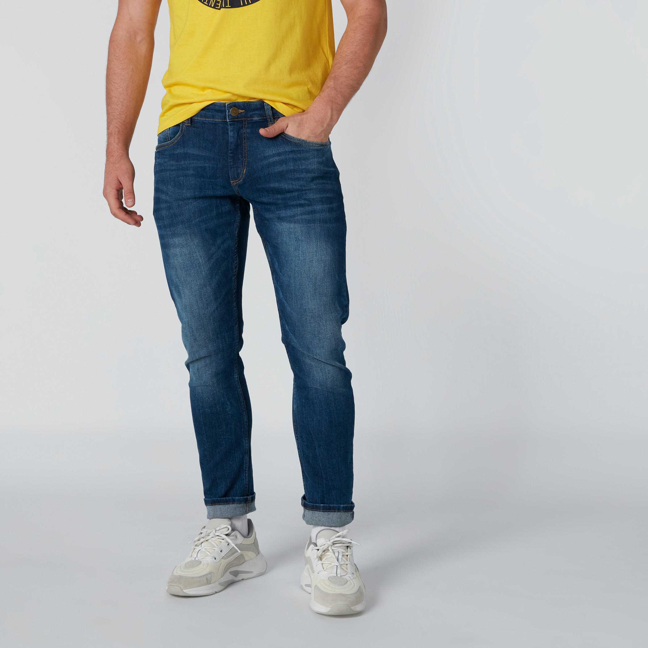 Skinny Fit Jeans with Pocket Detail-men-clothing-bottoms-jeans-image-3