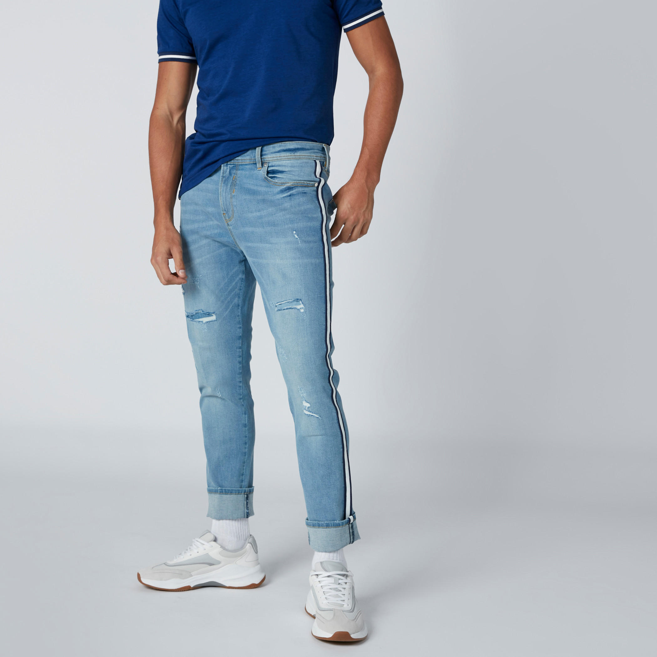 جينز مقلم بجيوب-men-clothing-bottoms-jeans-image-1