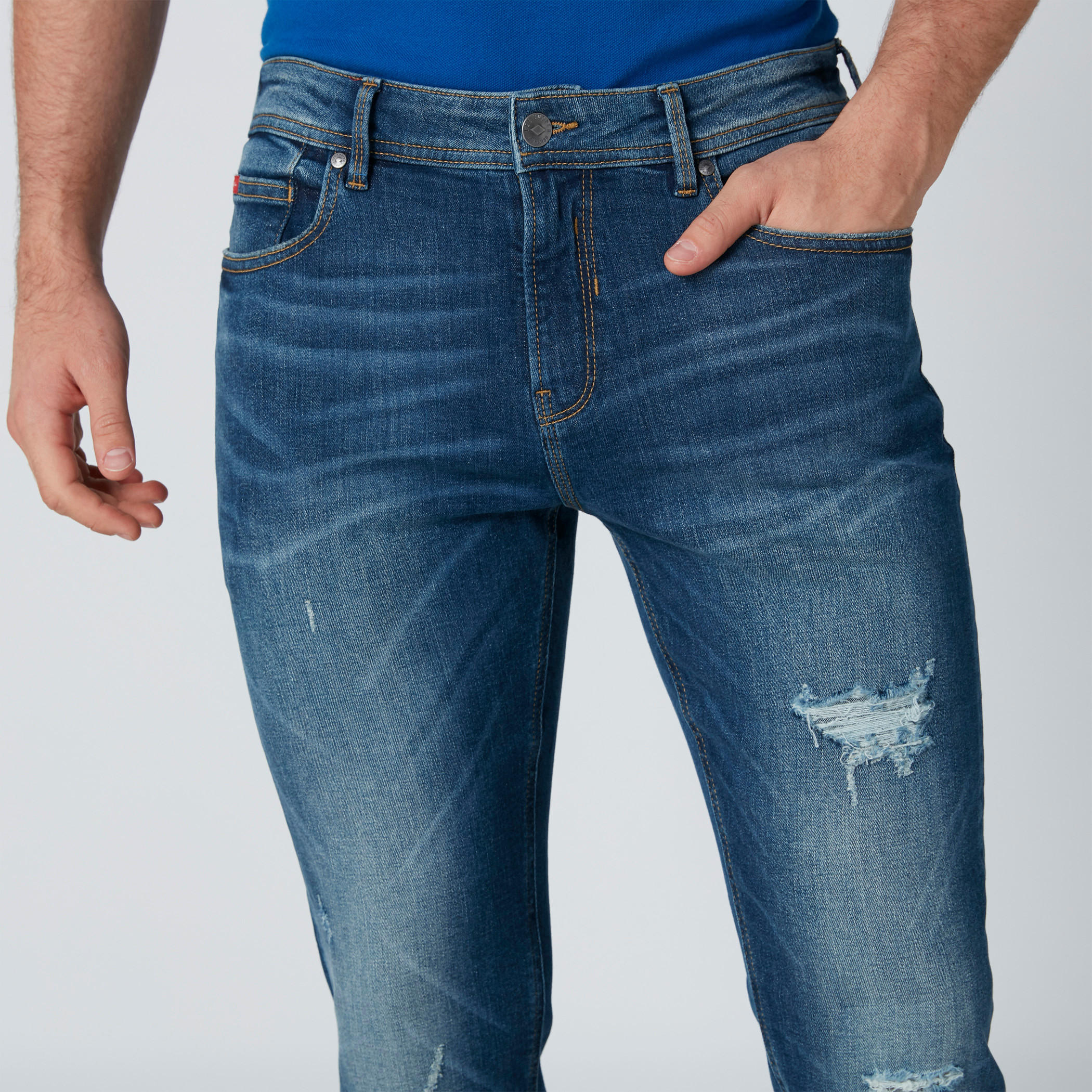جينز بقصّة سكيني وجيوب وزر إغلاق-men-clothing-bottoms-jeans-image-4