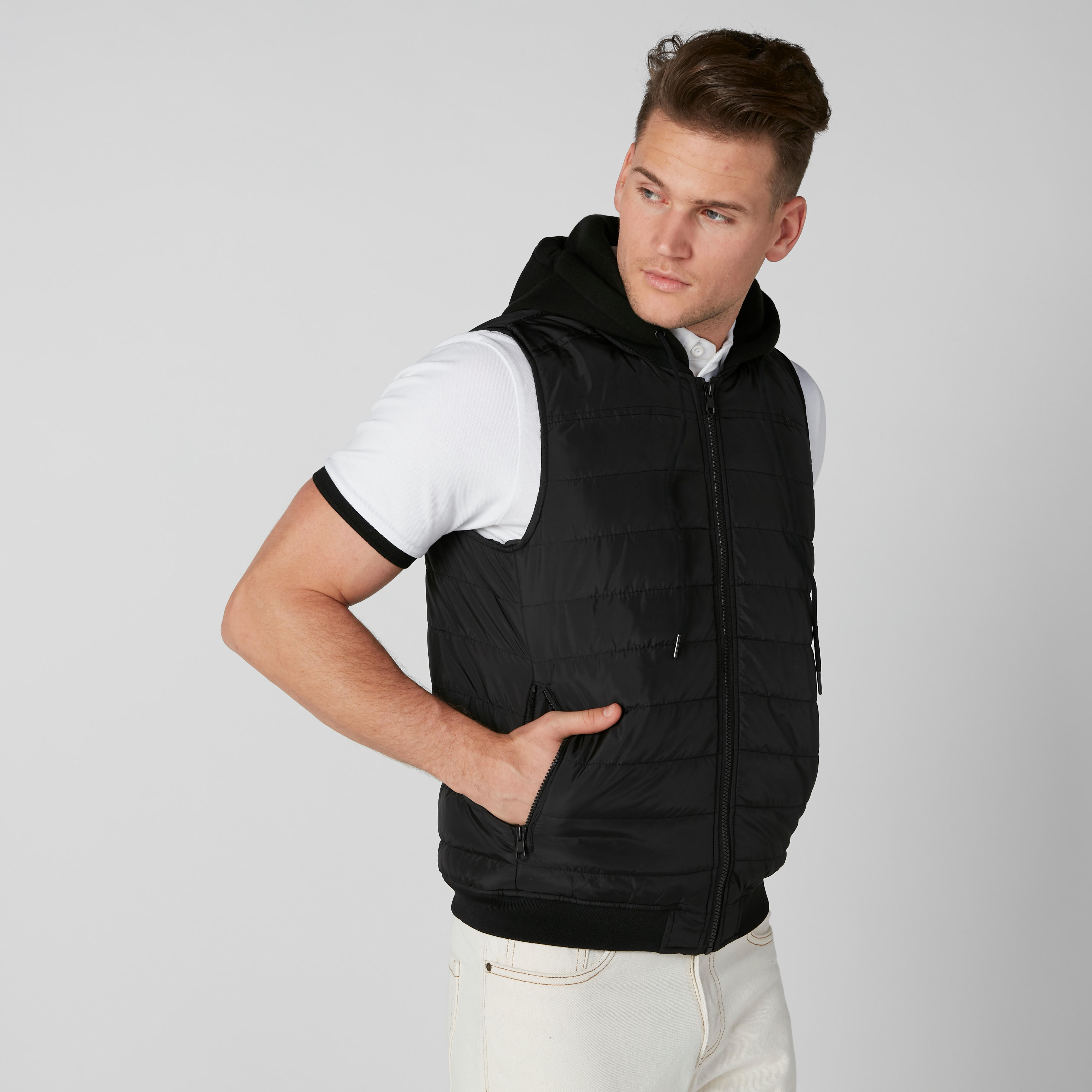 جيليه بقبّعة وجيوب ودرزات-men-clothing-jacketsandblazers-jackets-image-1