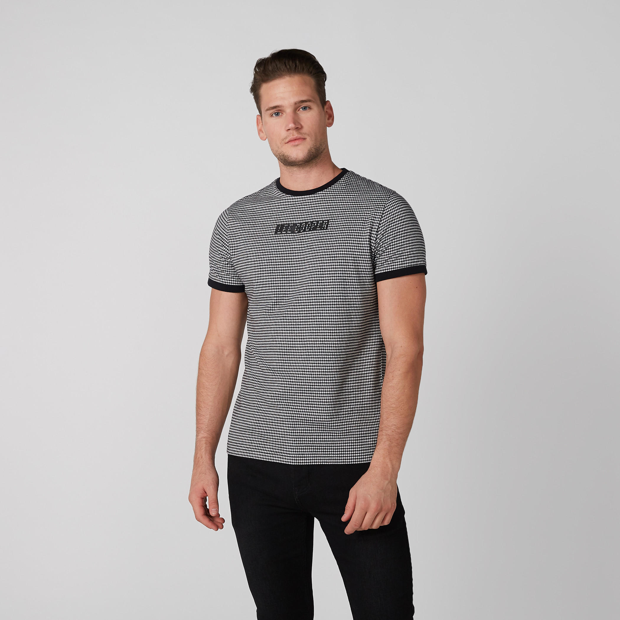 تيشيرت كاروهات بأكمام قصيرة من لي كوبر-men-clothing-tshirtsandpolos-tshirts-image-1