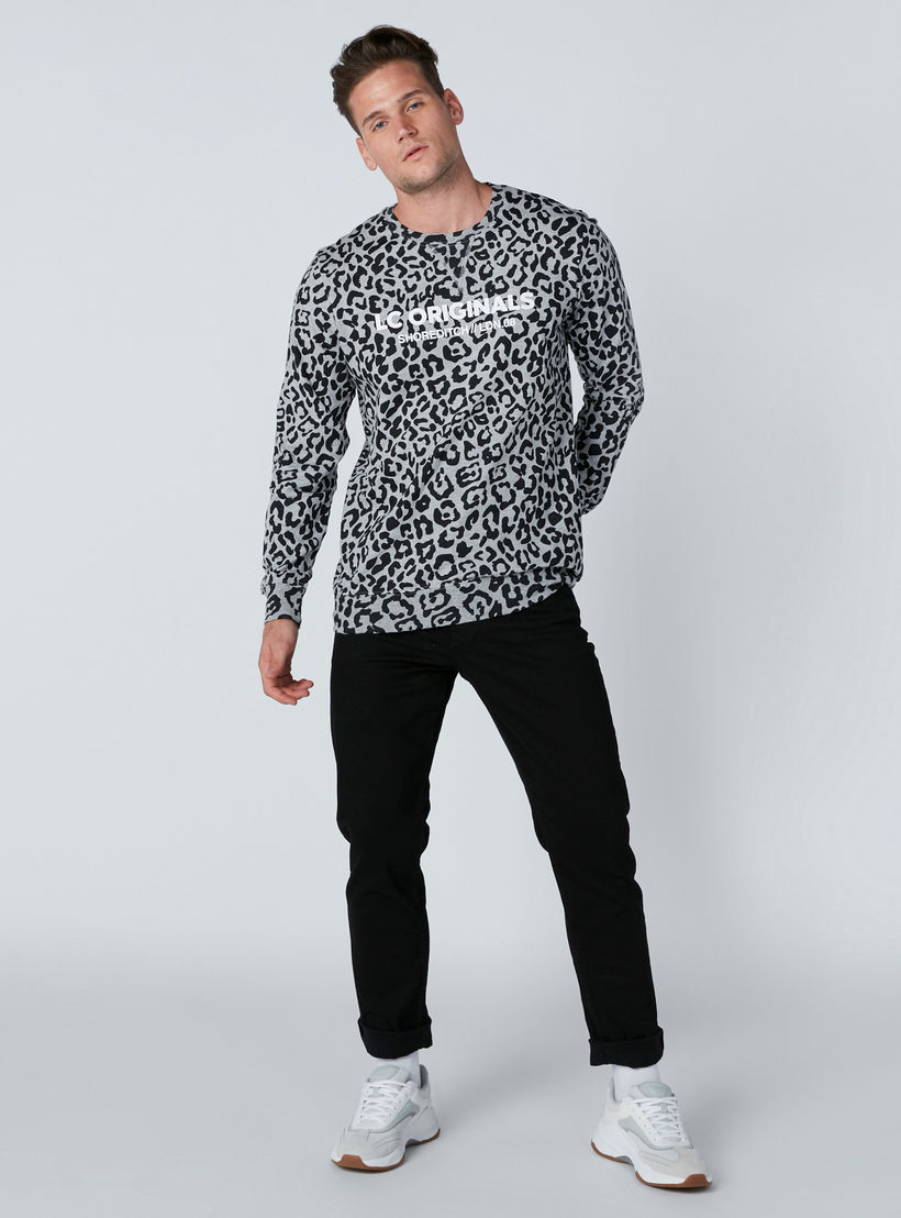 بنطال جينز بقصّة مستقيمة وجيوب من لي كوبر-men-clothing-bottoms-jeans-image-3
