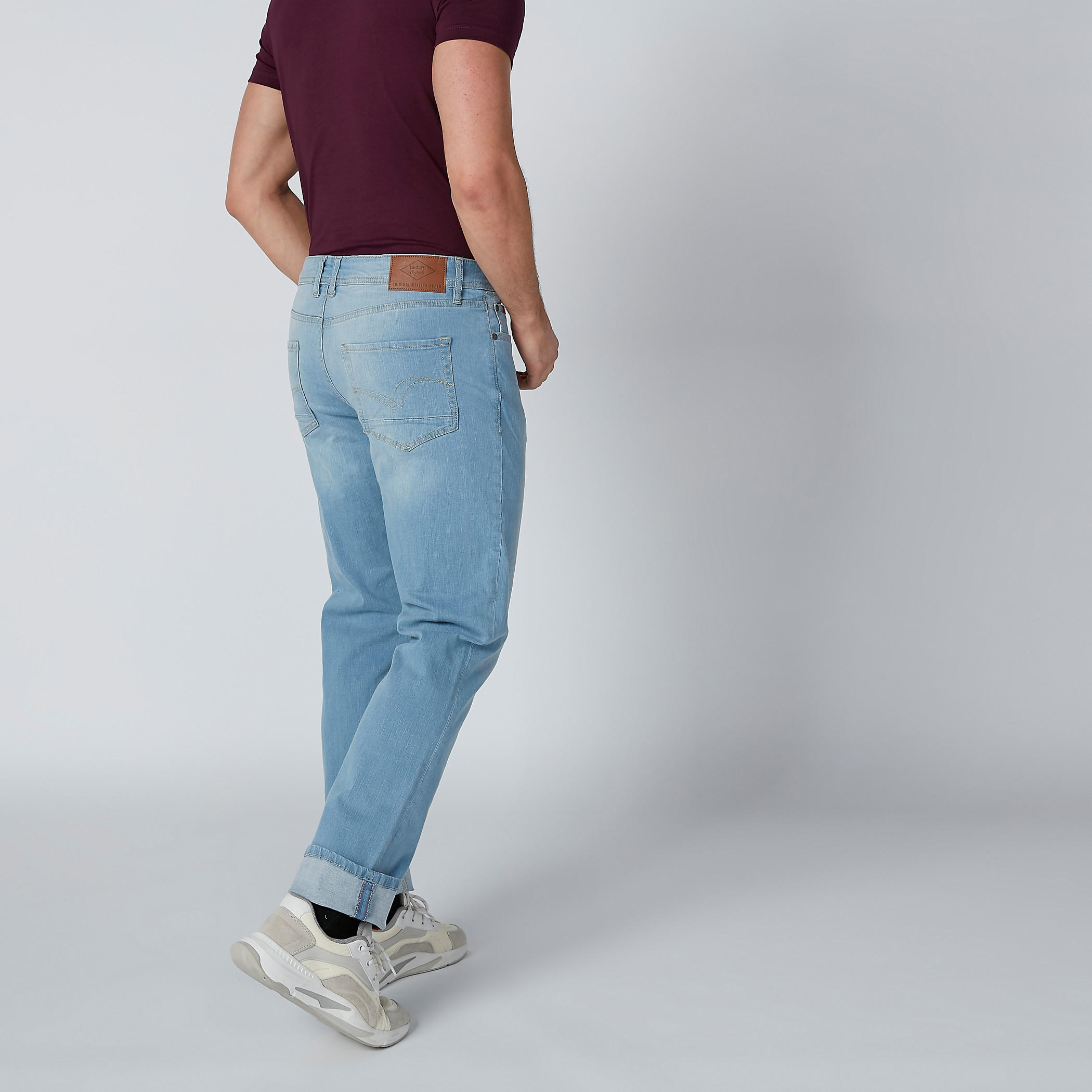 بنطال جينز طويل بزر إغلاق وجيوب من لي كوبر-men-clothing-bottoms-jeans-image-1