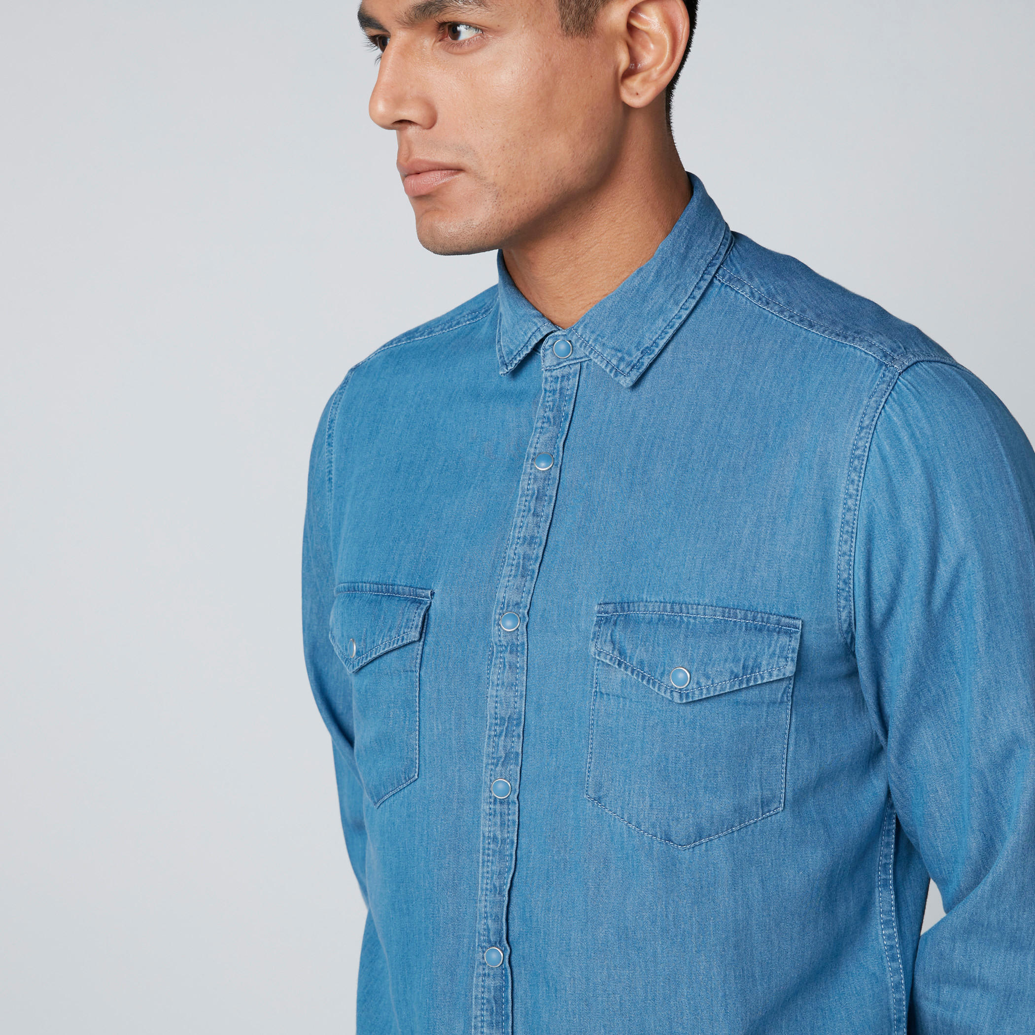 قميص بأكمام طويلة وأزرار وجيوب-men-clothing-shirts-image-4