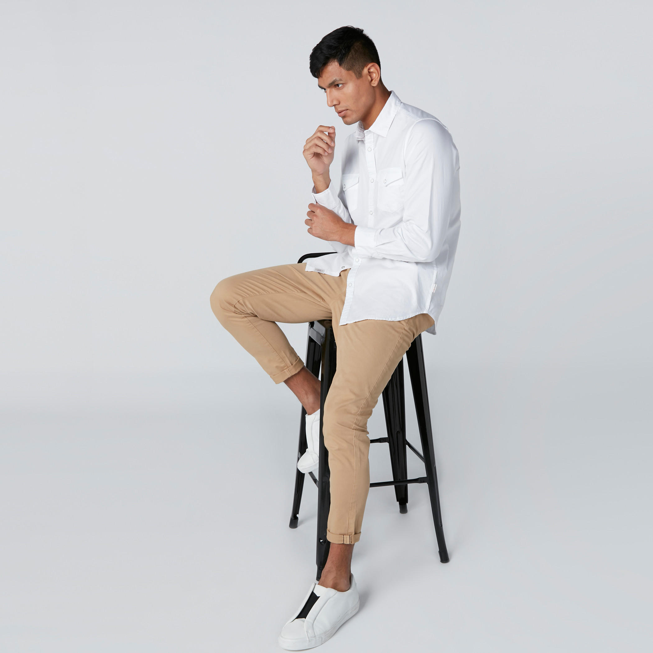 قميص بأكمام طويلة وأزرار وجيوب من لي كوبر-men-clothing-shirts-image-1