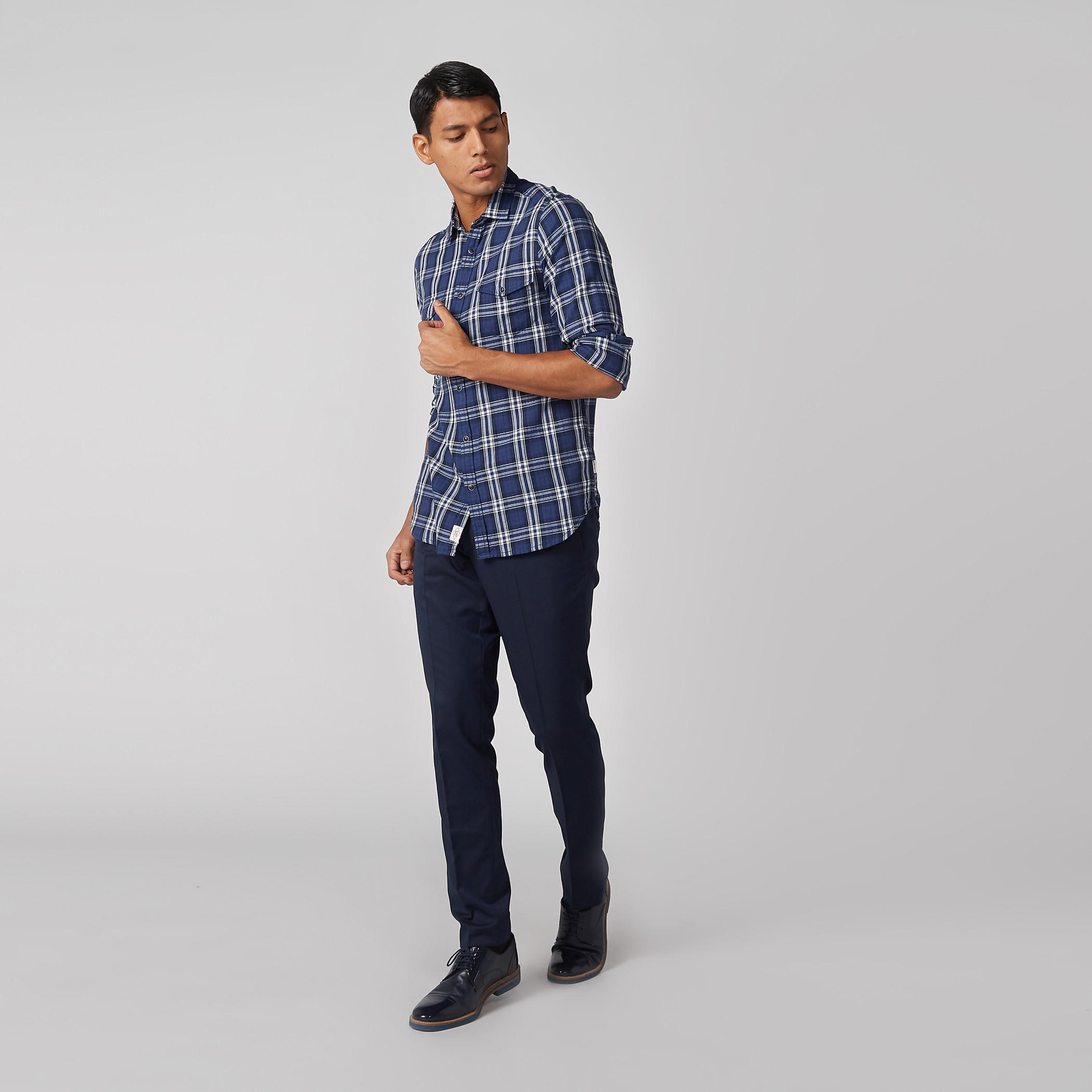 قميص كاروهات بأكمام طويلة وجيوب من لي كوبر-men-clothing-shirts-image-2