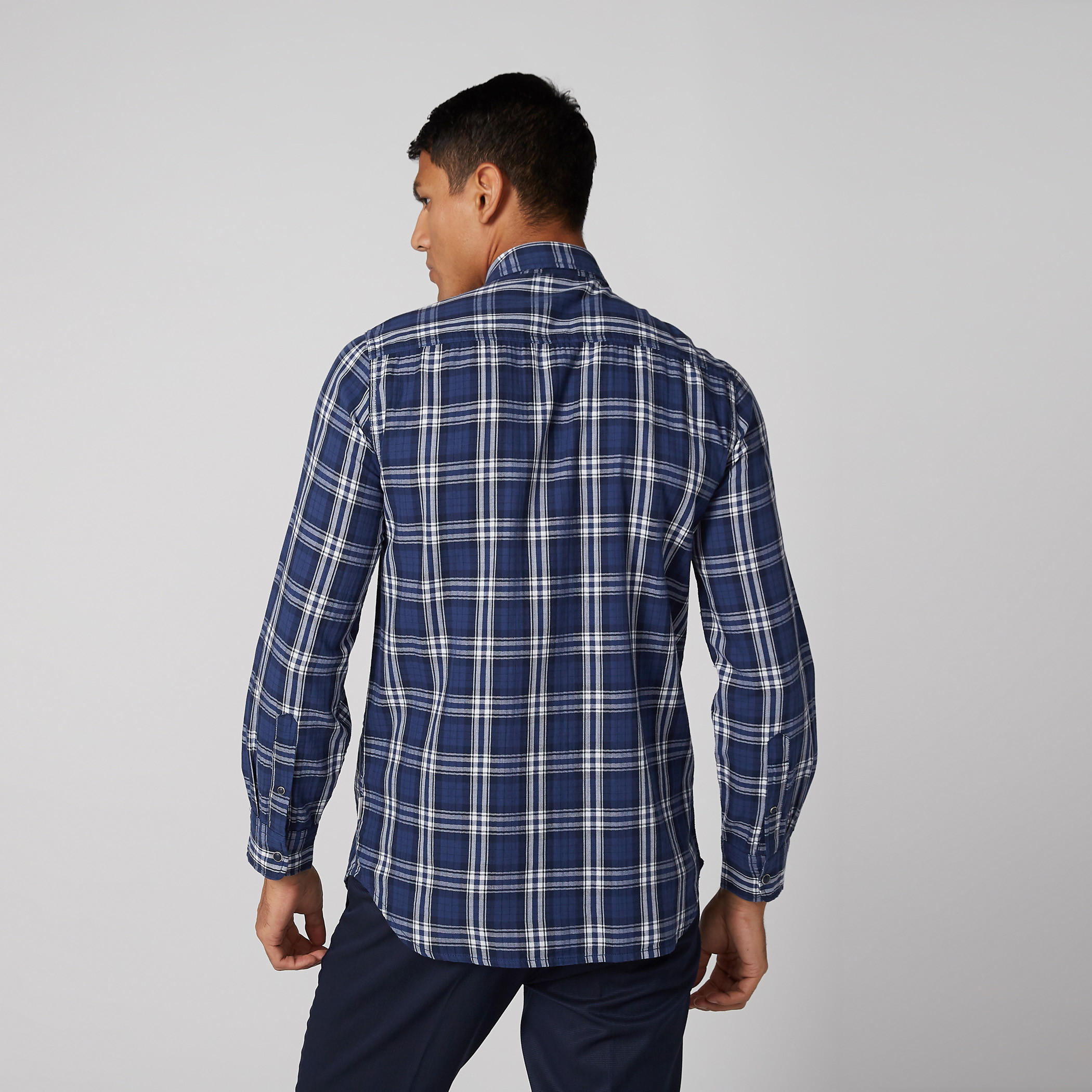 قميص كاروهات بأكمام طويلة وجيوب من لي كوبر-men-clothing-shirts-image-4