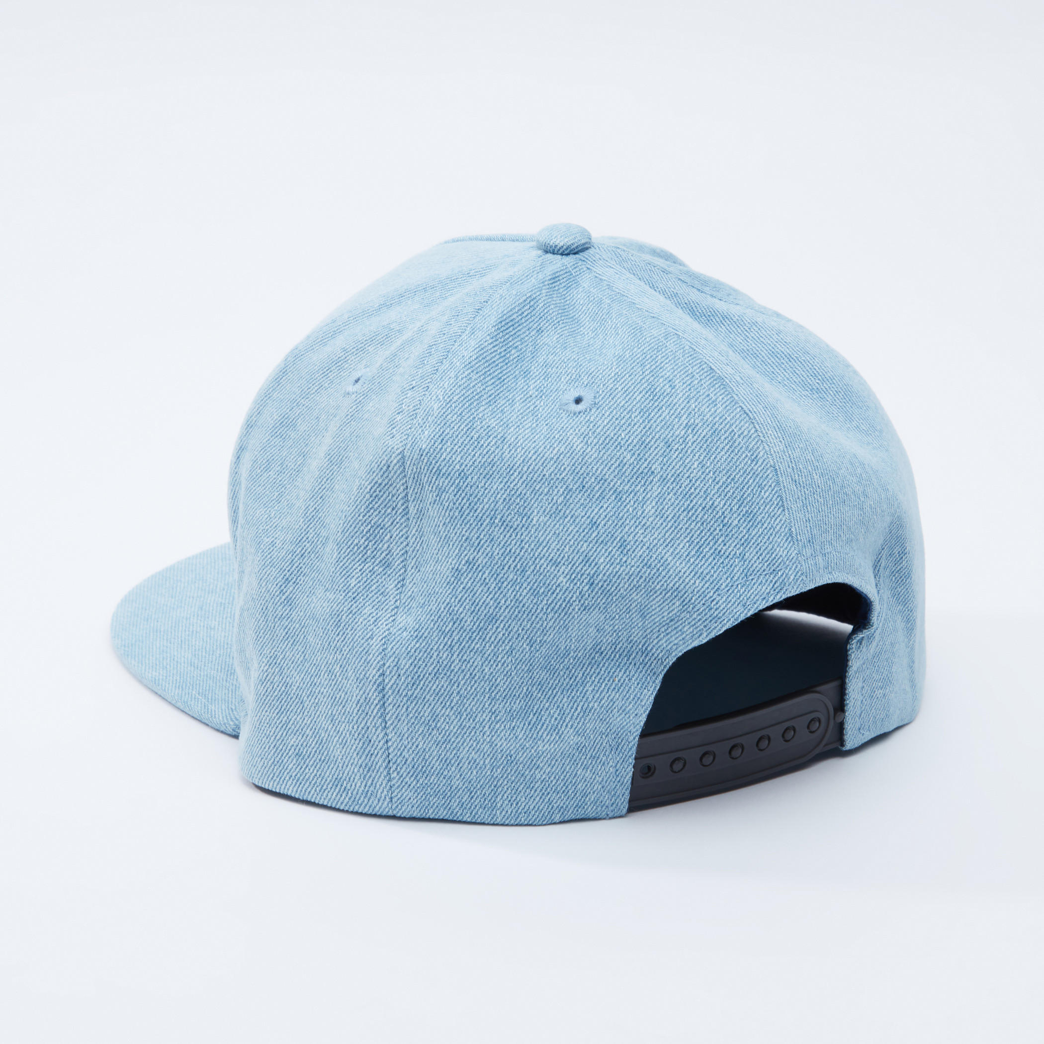 Lee Cooper Cap with Snap Closure and Brand Badge-men-caps-image-2