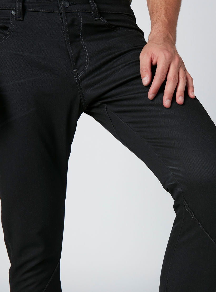بنطال جينز سكيني بخصر متوسط الارتفاع وجيوب-men-clothing-bottoms-jeans-image-4