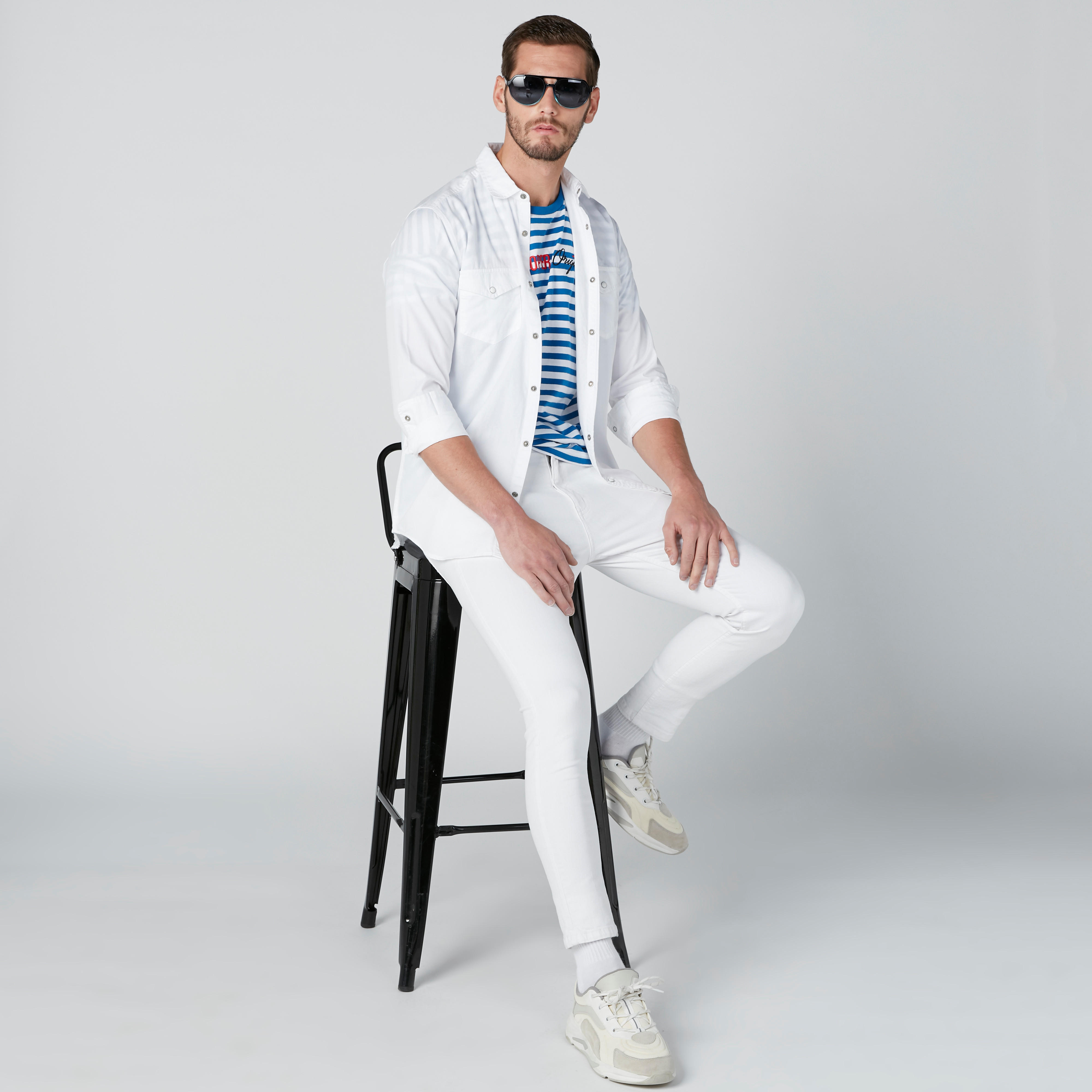 تيشيرت مستدام سليم فيت مقلّم بأكمام قصيرة-men-clothing-tshirtsandpolos-tshirts-image-1