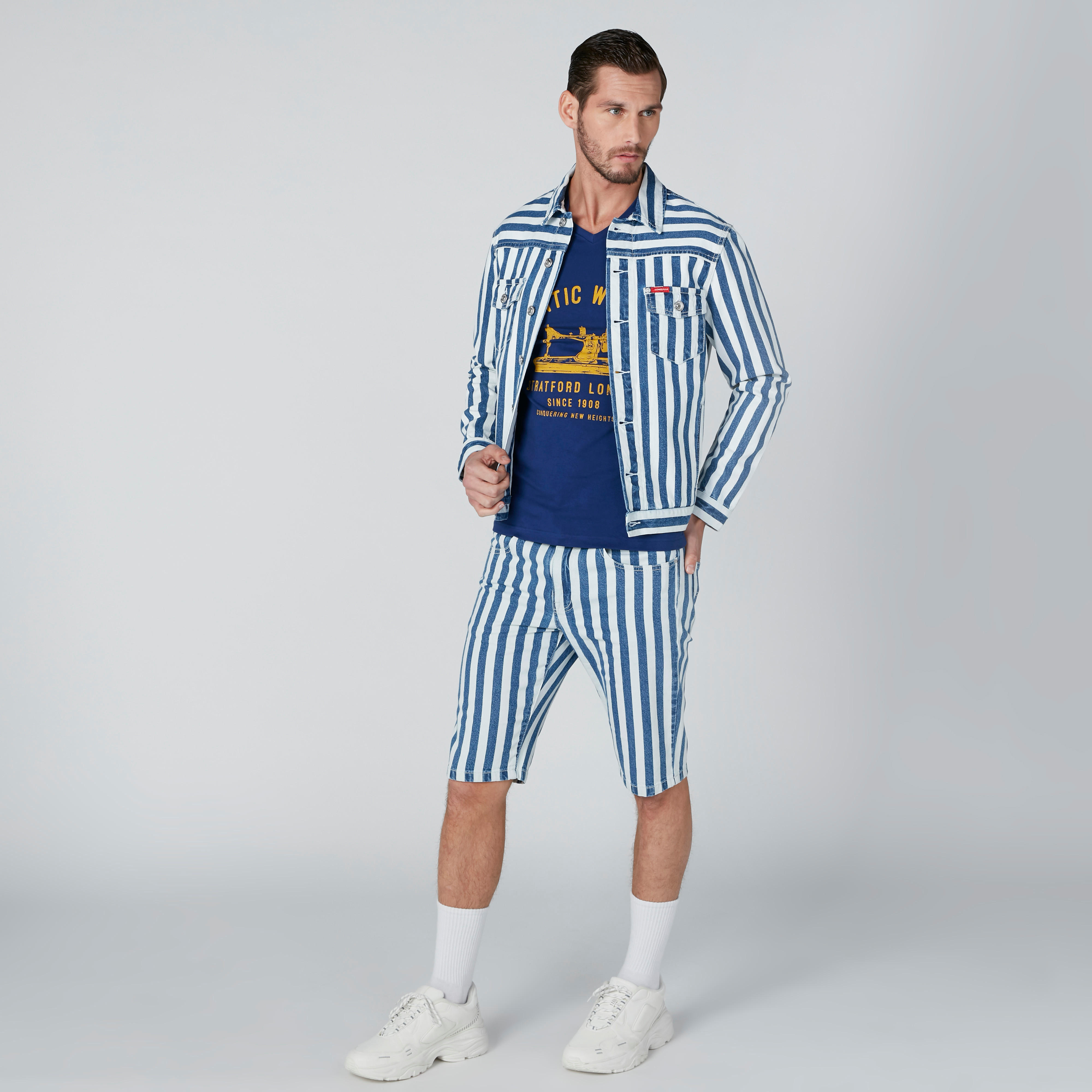 جاكيت مستدام بتصميم مقلّم وجيوب-men-clothing-jacketsandblazers-jackets-image-3
