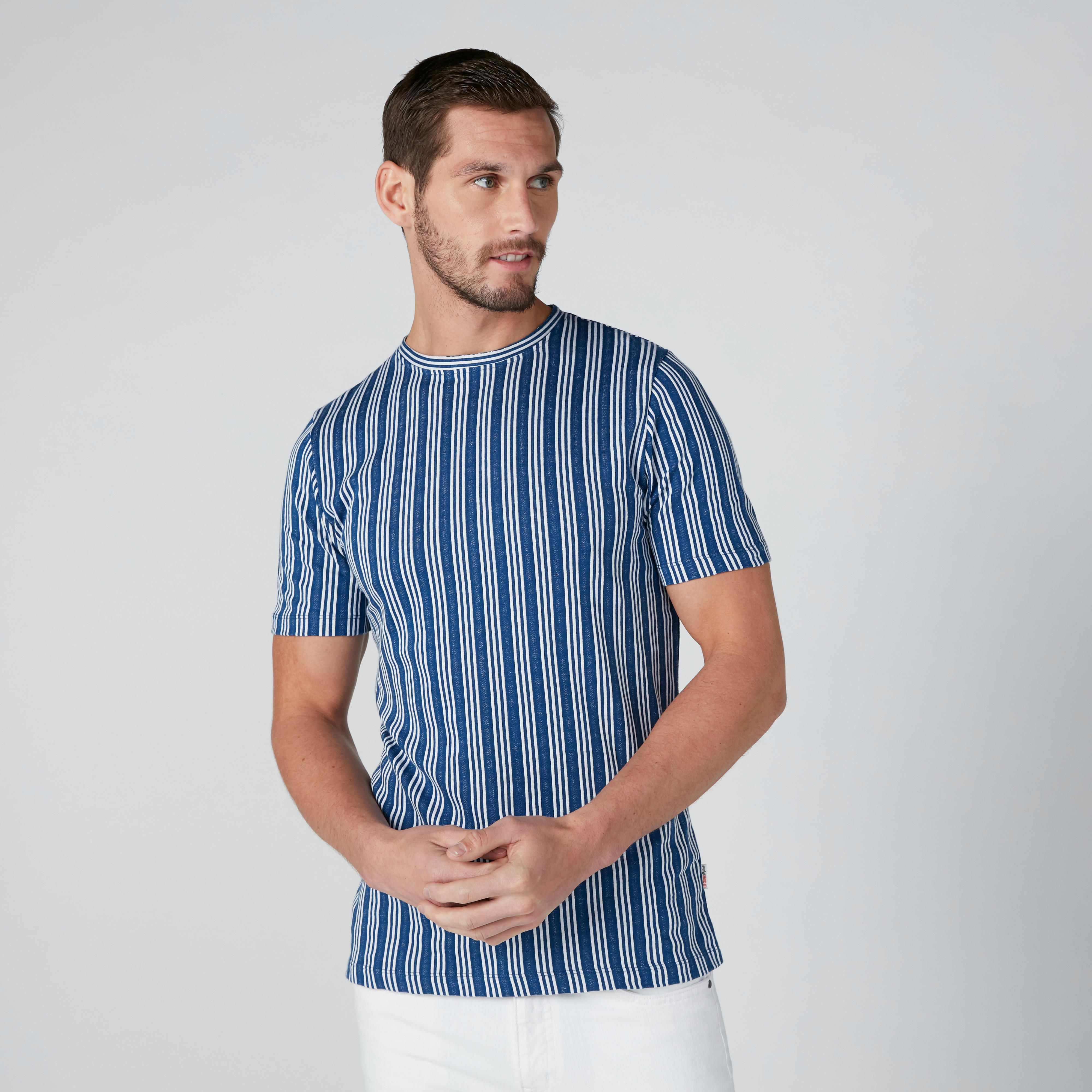 Sustainable Striped T-Shirt in Slim Fit with Crew Neck-men-clothing-tshirtsandpolos-tshirts-image-2