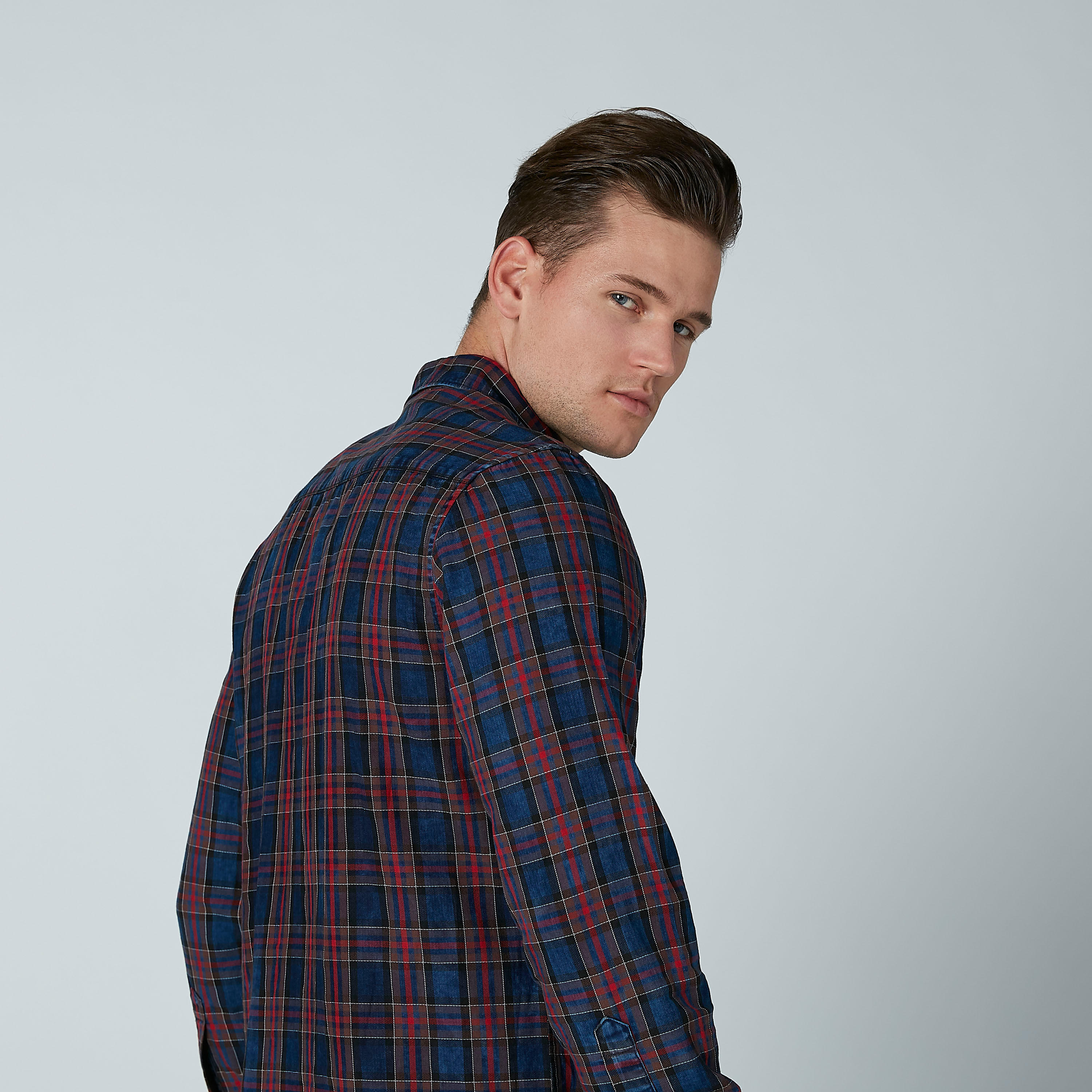 قميص مستدام كاروهات بقصّة سليم وأكمام طويلة-men-clothing-shirts-image-3