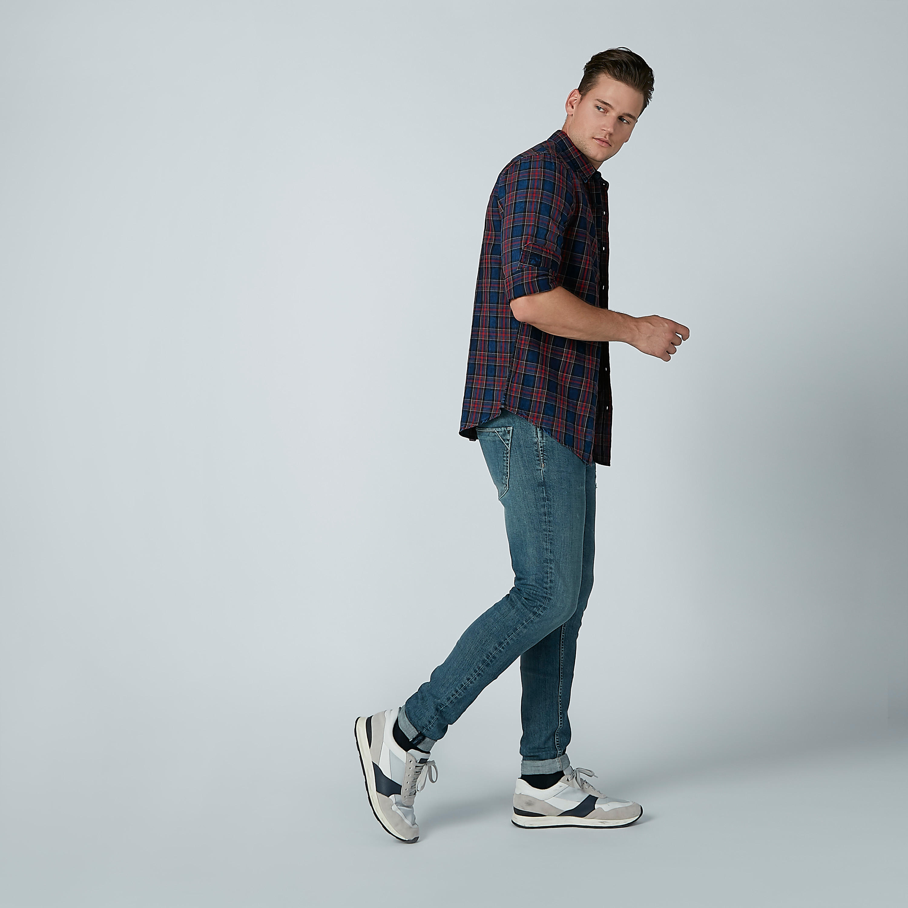 قميص مستدام كاروهات بقصّة سليم وأكمام طويلة-men-clothing-shirts-image-4