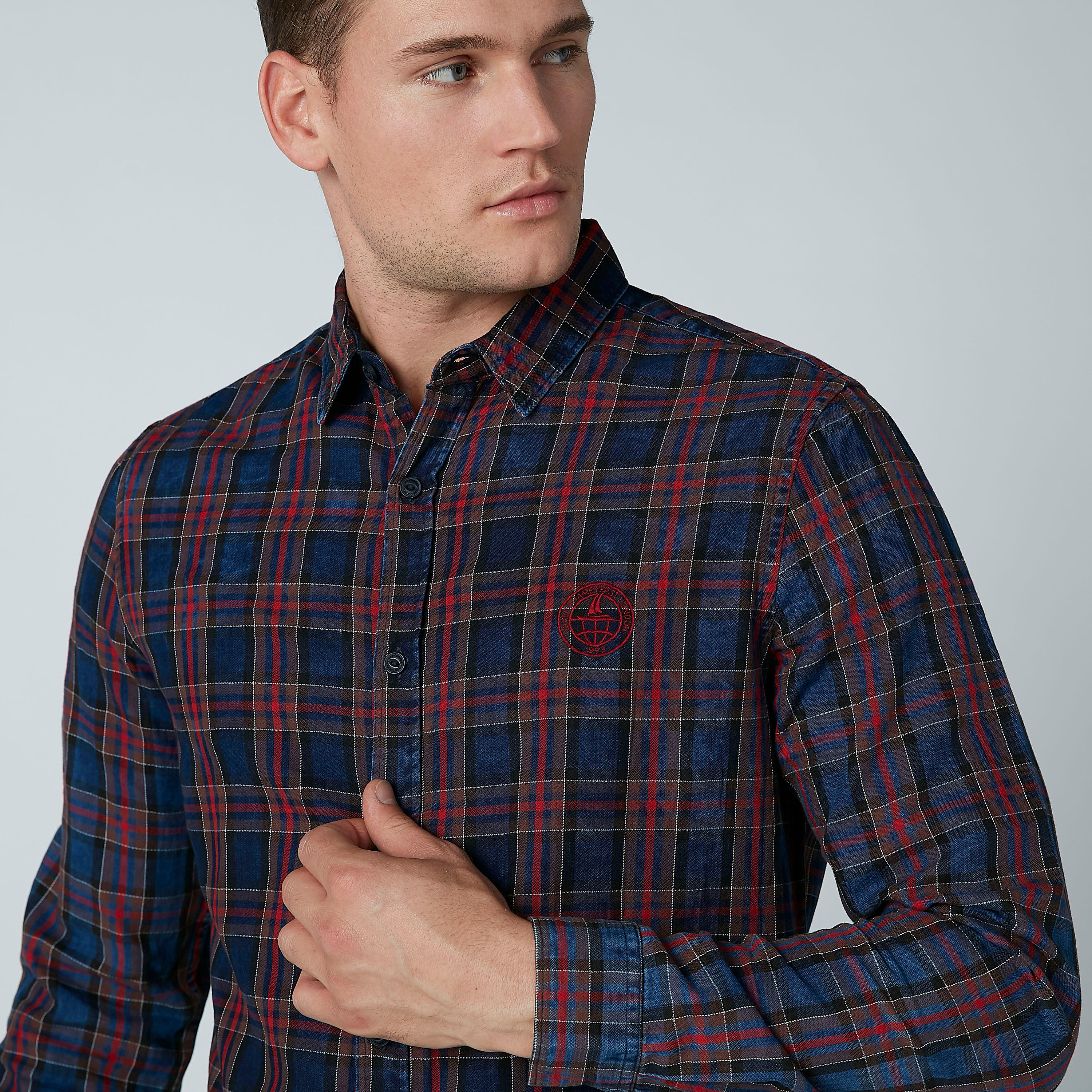 قميص مستدام كاروهات بقصّة سليم وأكمام طويلة-men-clothing-shirts-image-5